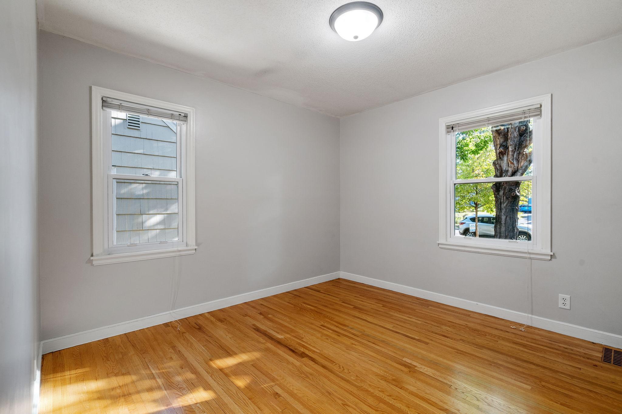 2644 Hampshire Avenue S