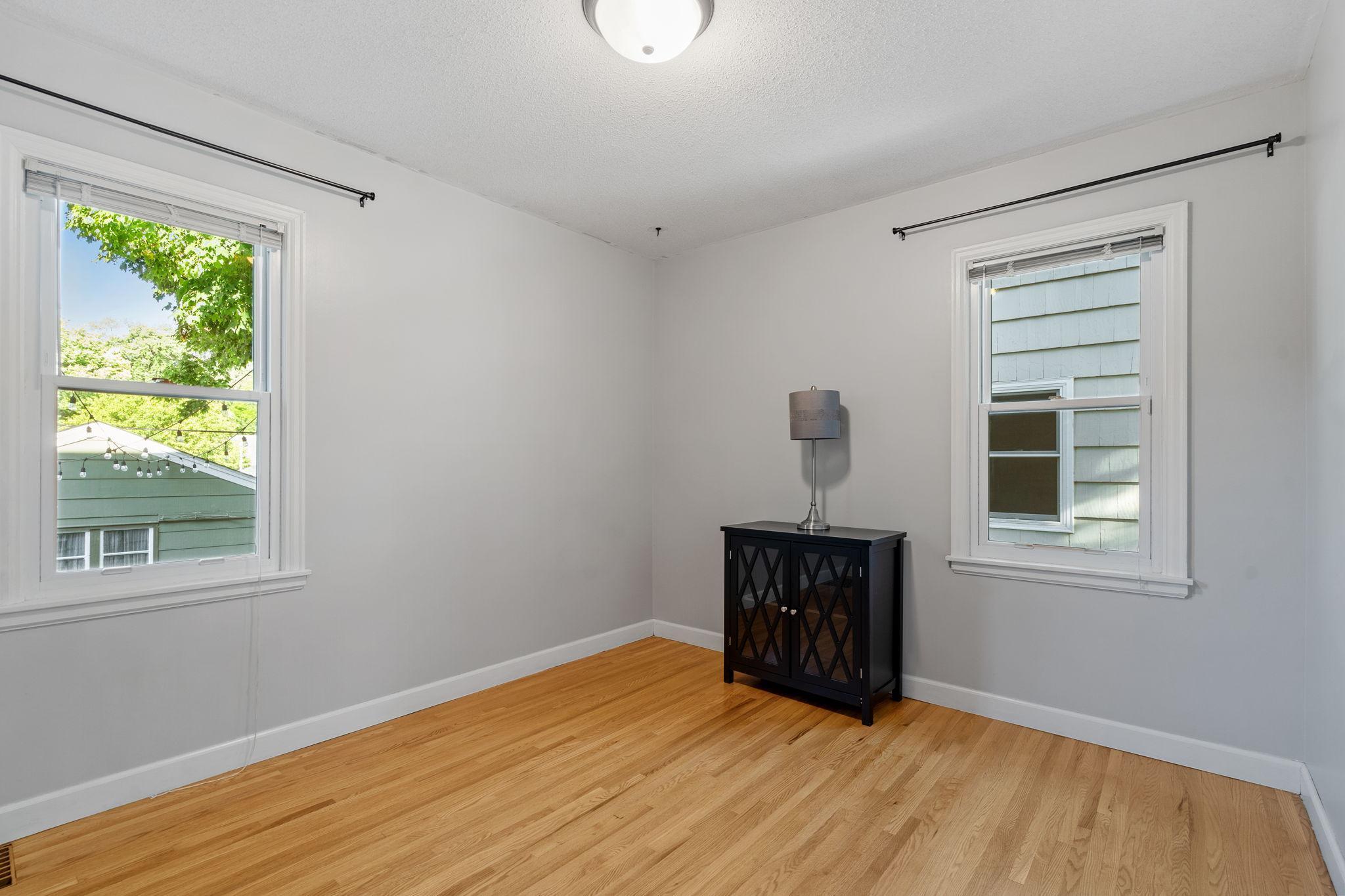 2644 Hampshire Avenue S