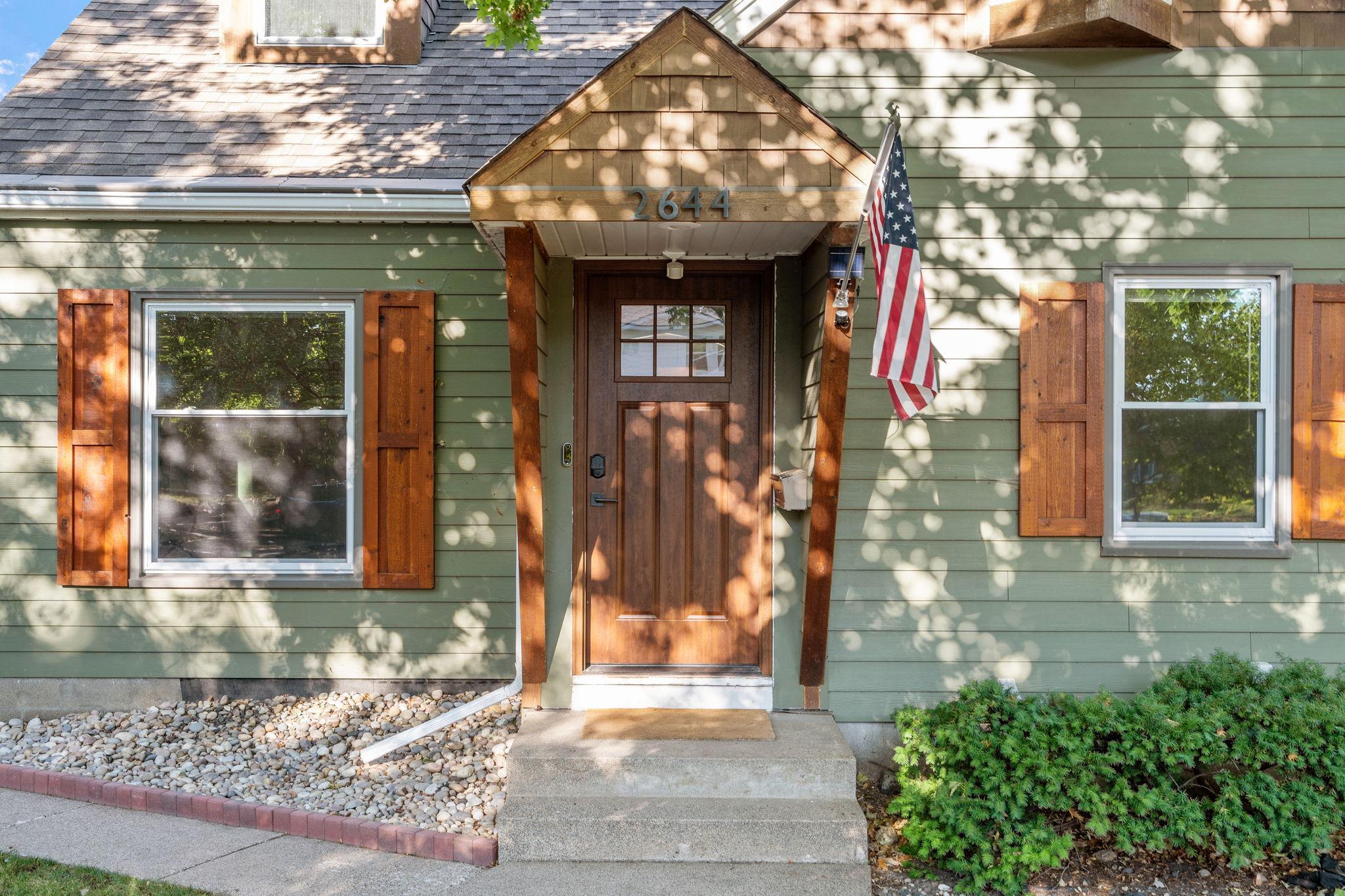 2644 Hampshire Avenue S