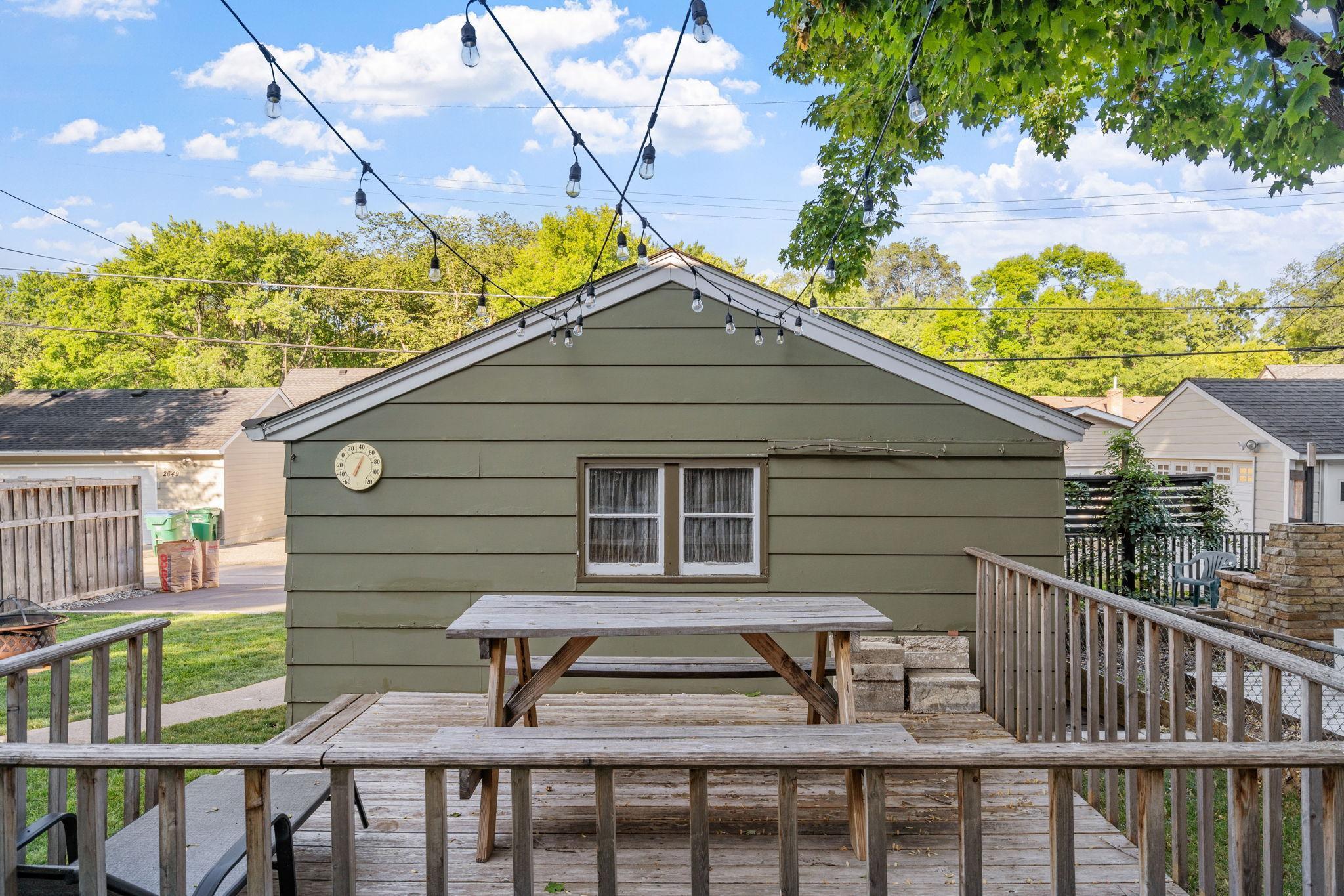 2644 Hampshire Avenue S