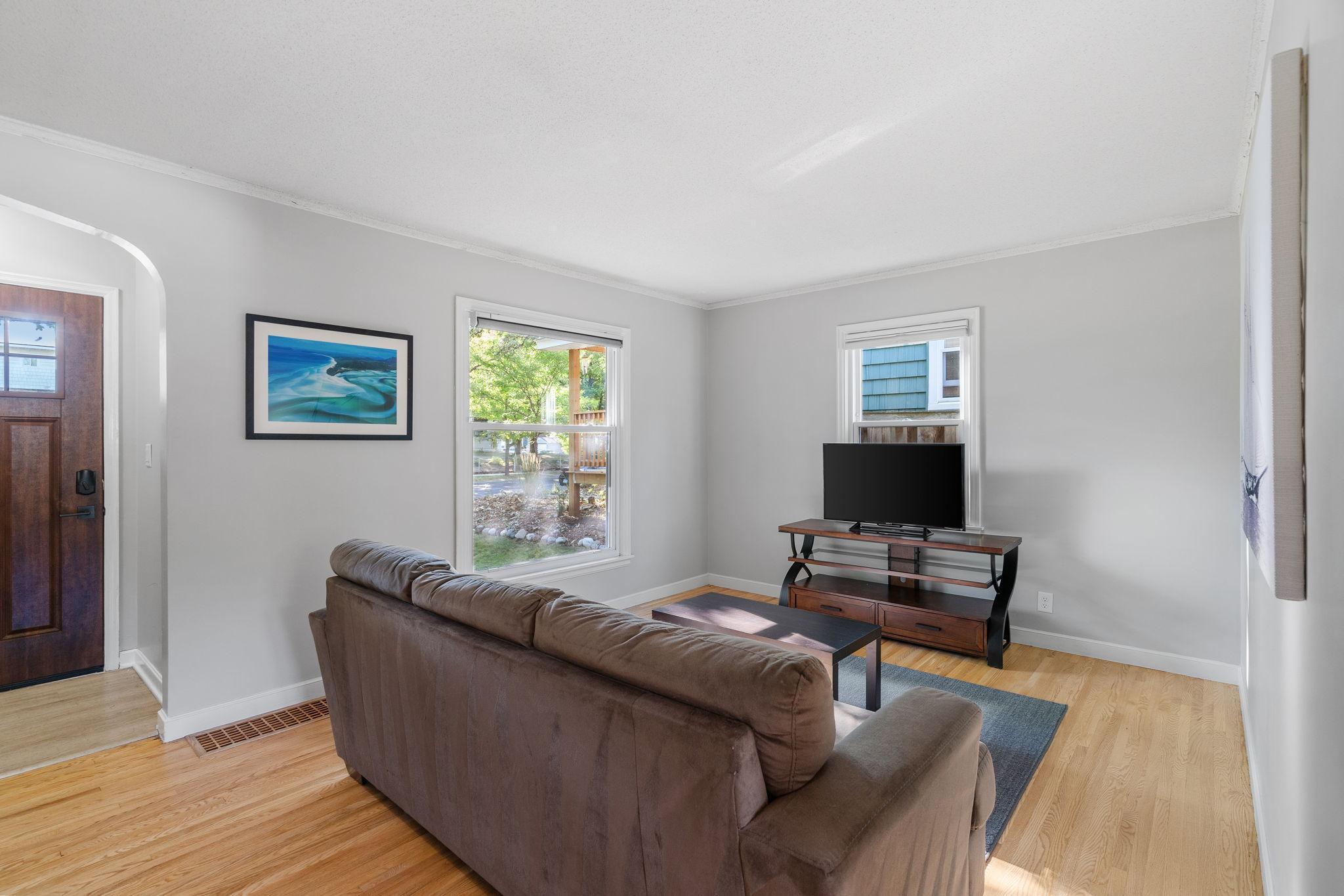 2644 Hampshire Avenue S