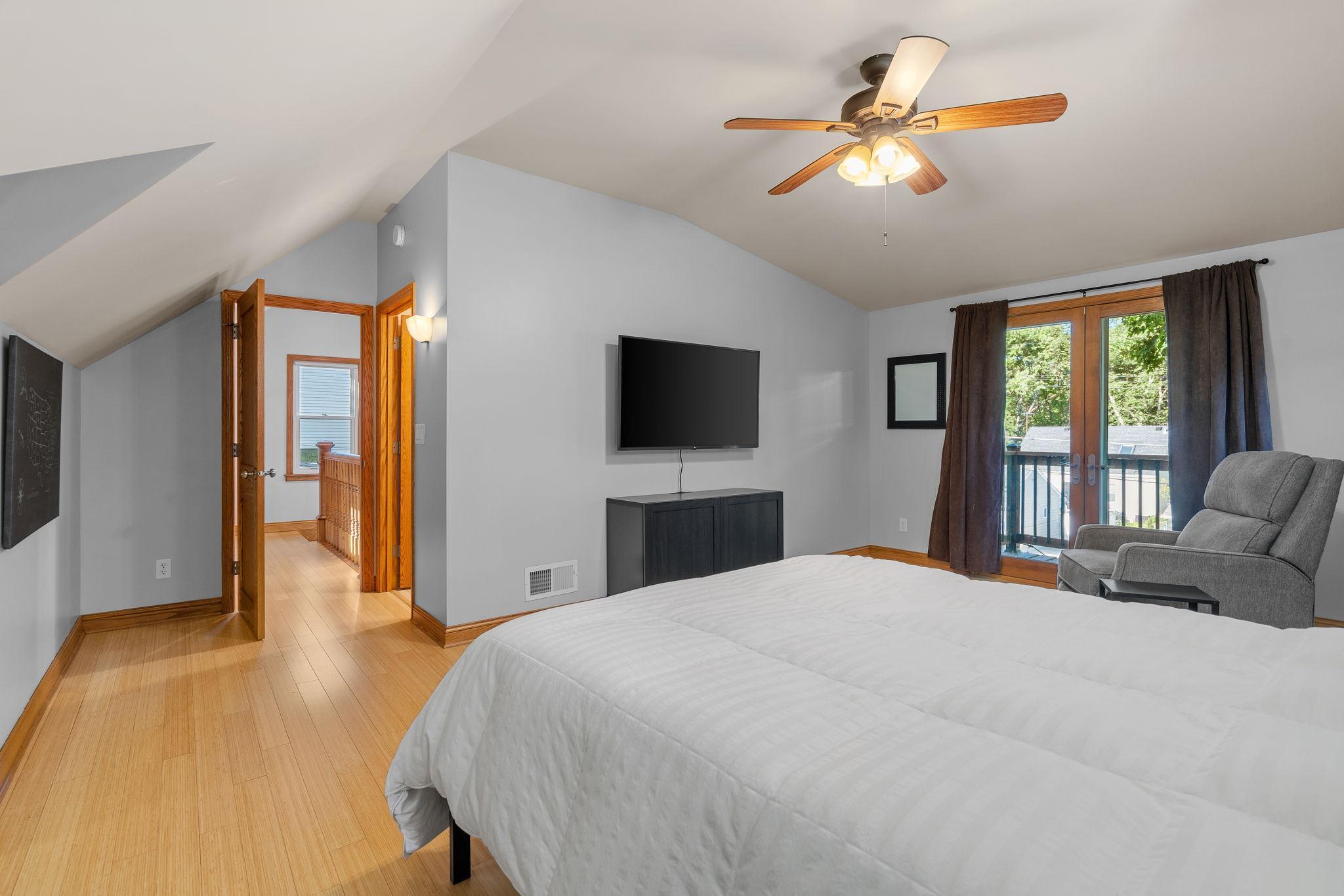 2644 Hampshire Avenue S