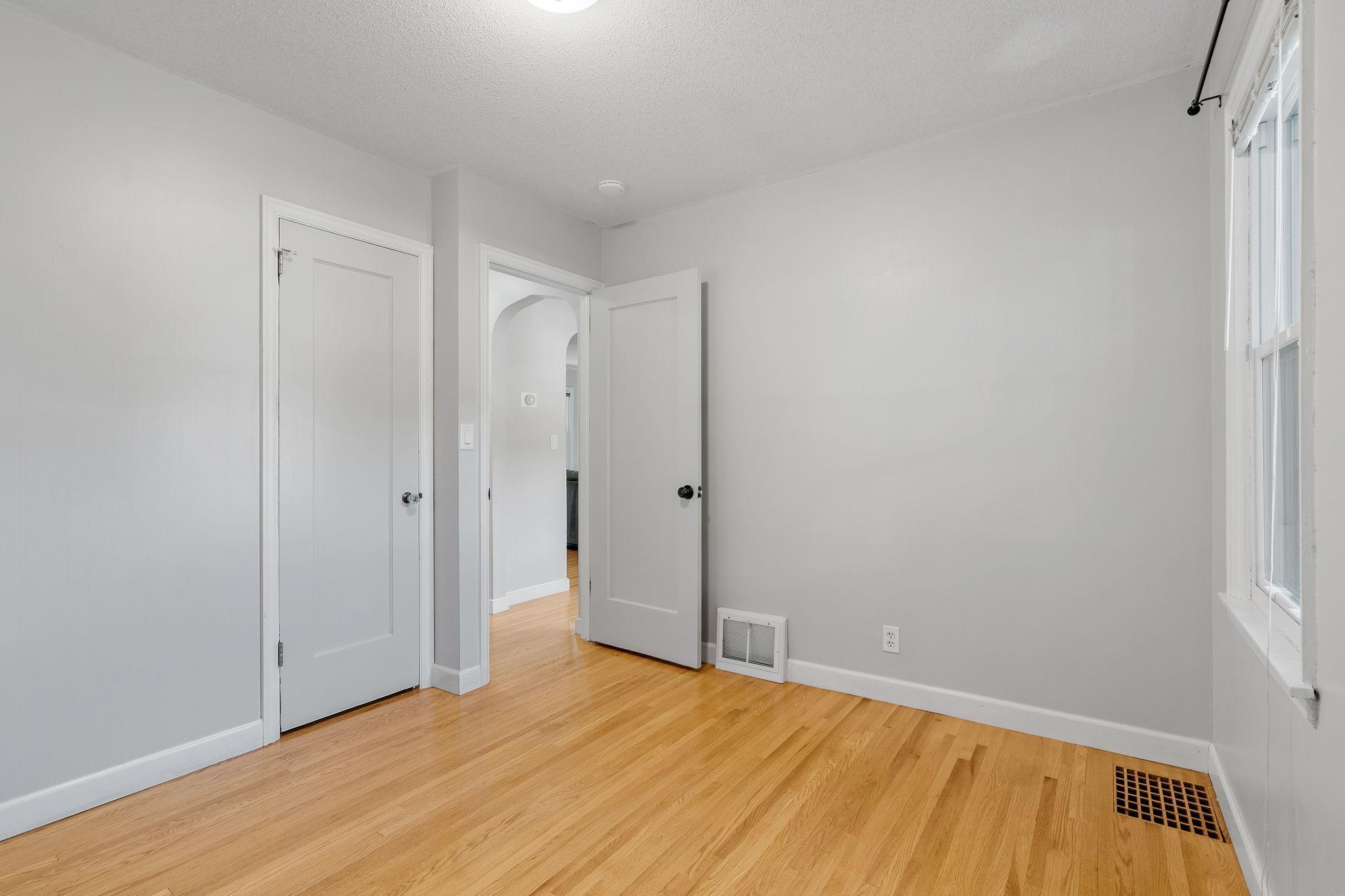 2644 Hampshire Avenue S