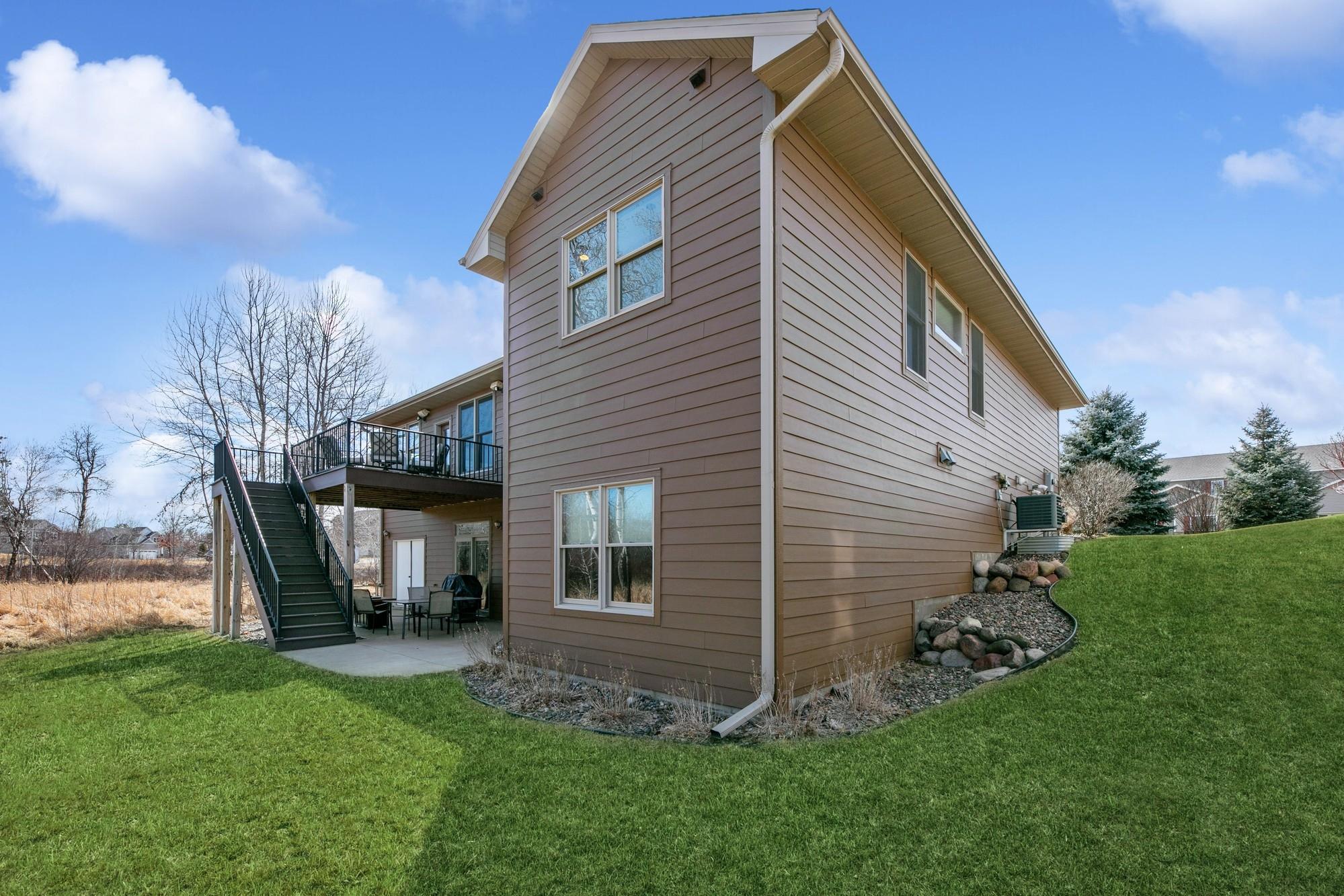 7521 163rd Avenue NW