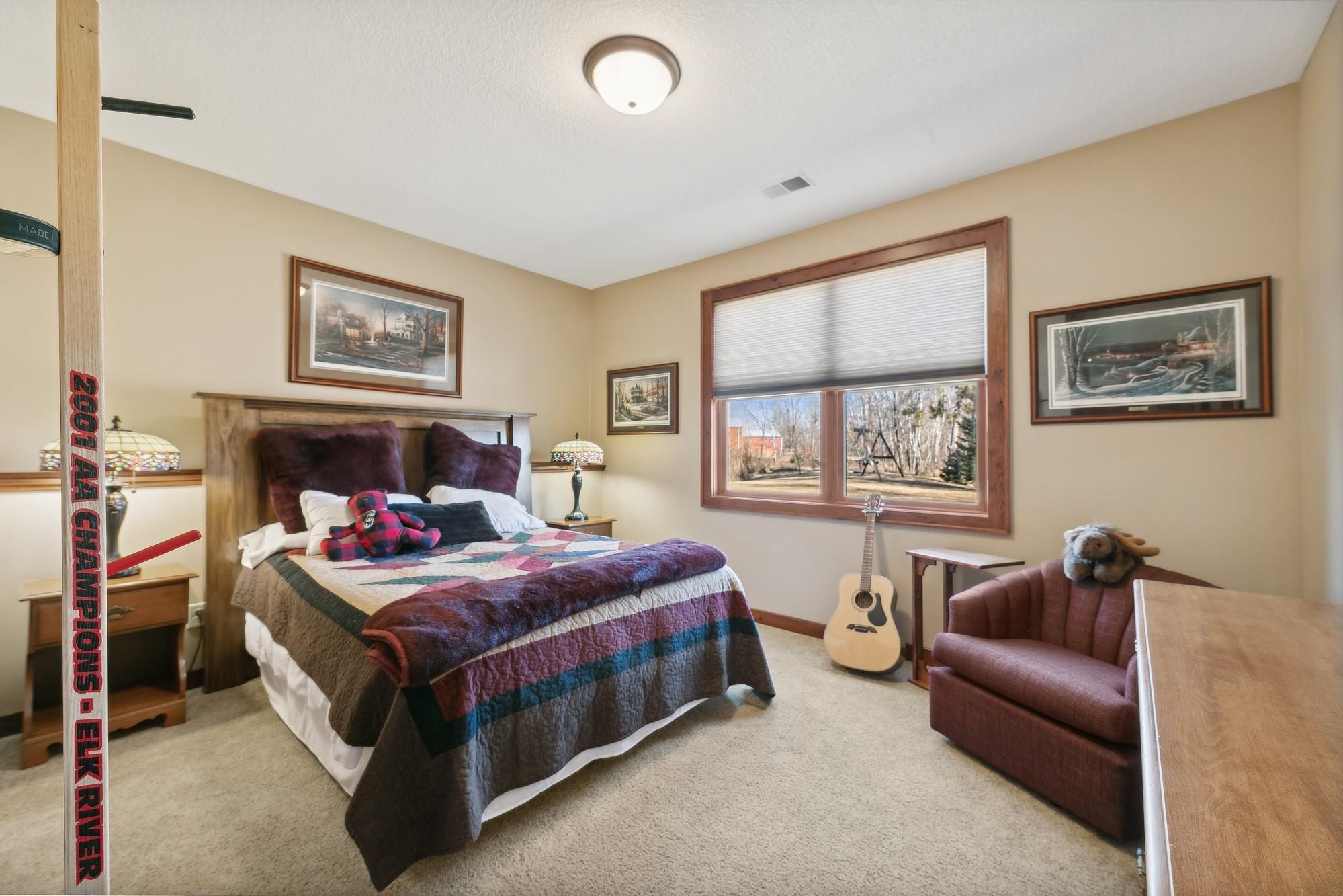 7521 163rd Avenue NW