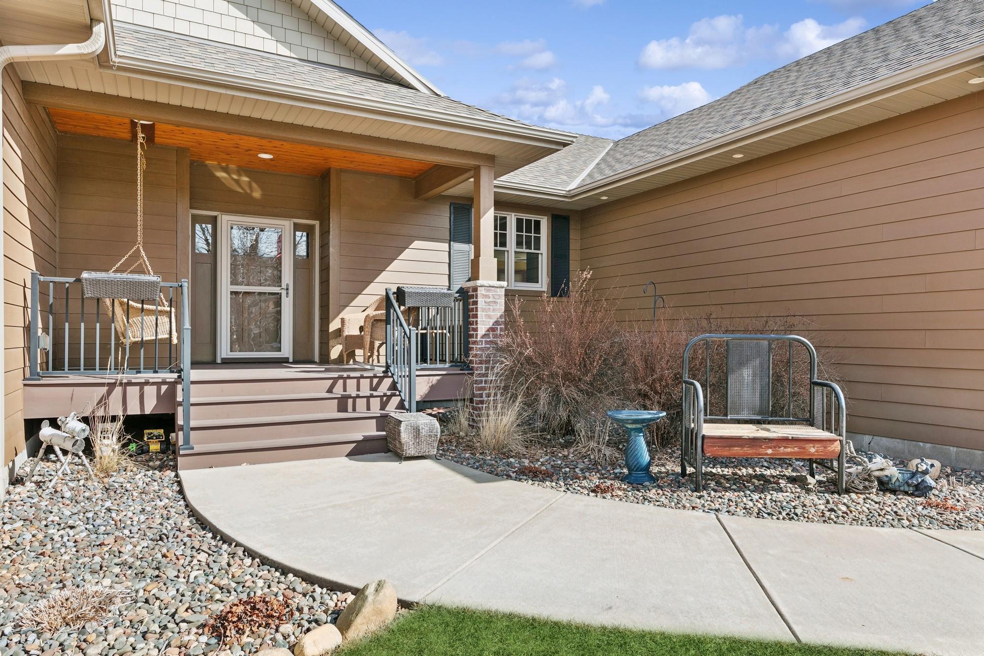 7521 163rd Avenue NW