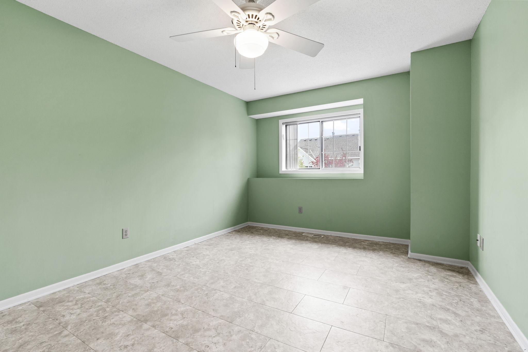 526 Lovell Avenue Unit: 2