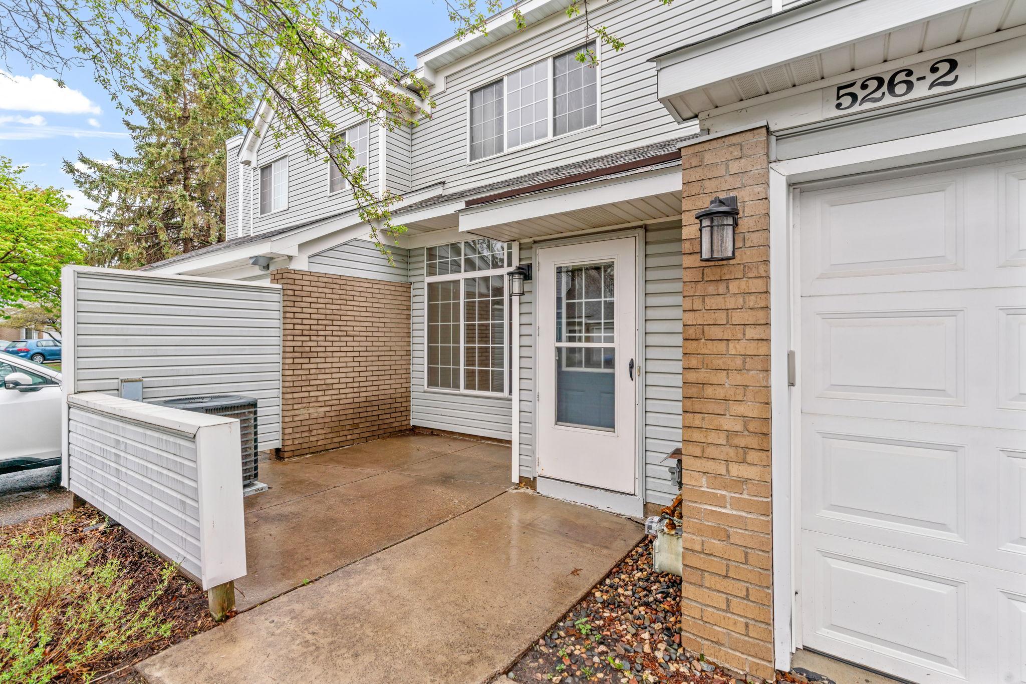 526 Lovell Avenue Unit: 2