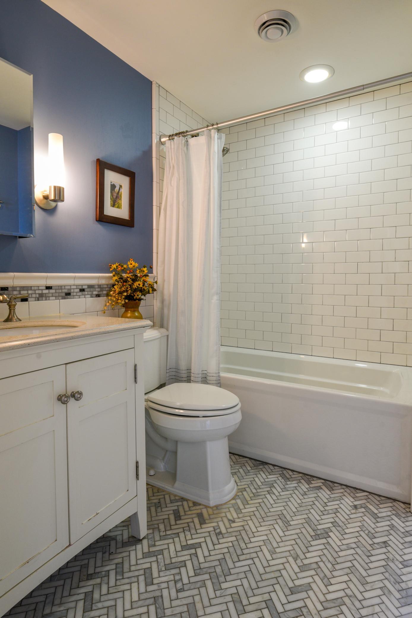 1671 Berkeley Avenue