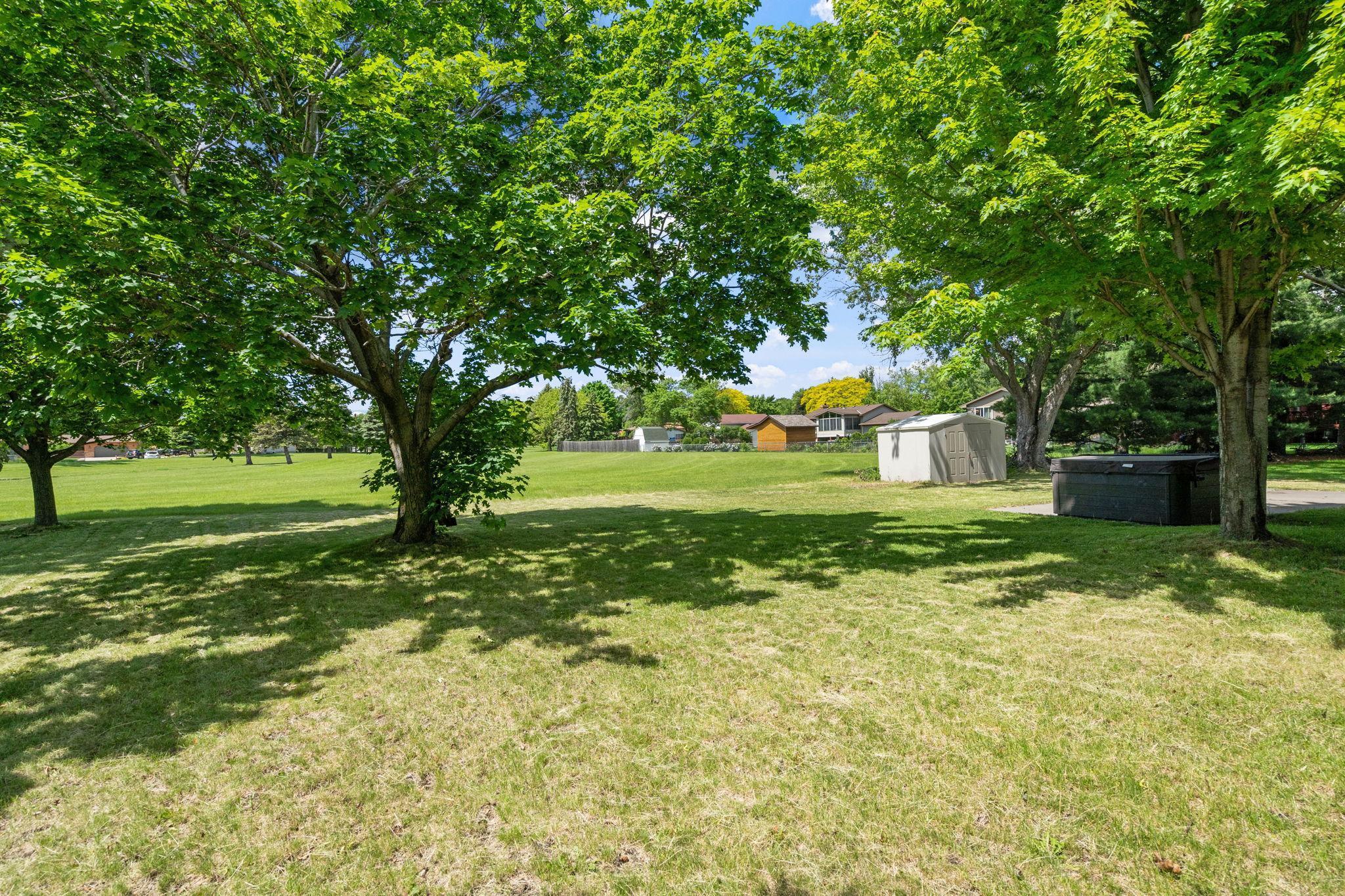 9945 Union Terrace Lane N