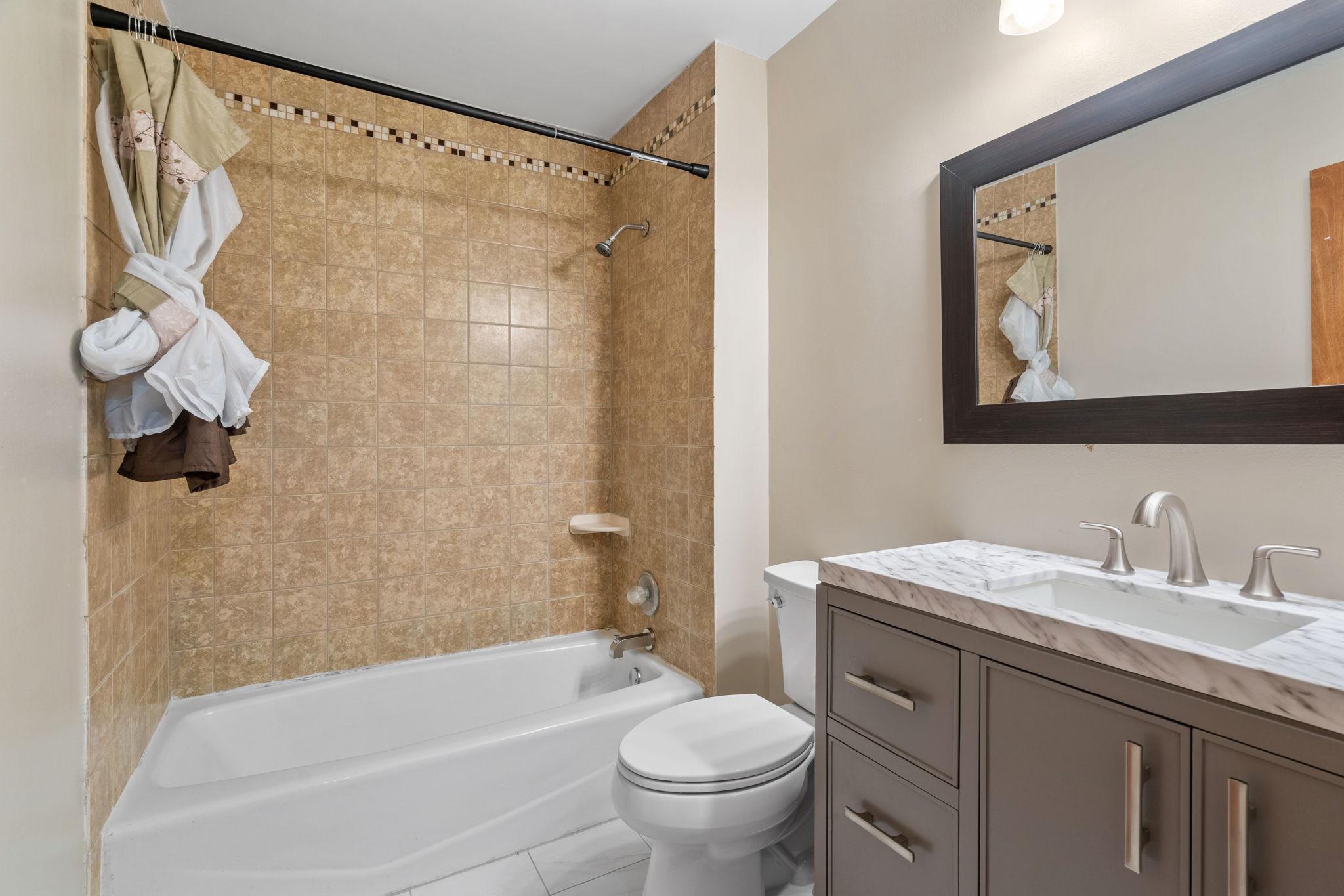 9945 Union Terrace Lane N