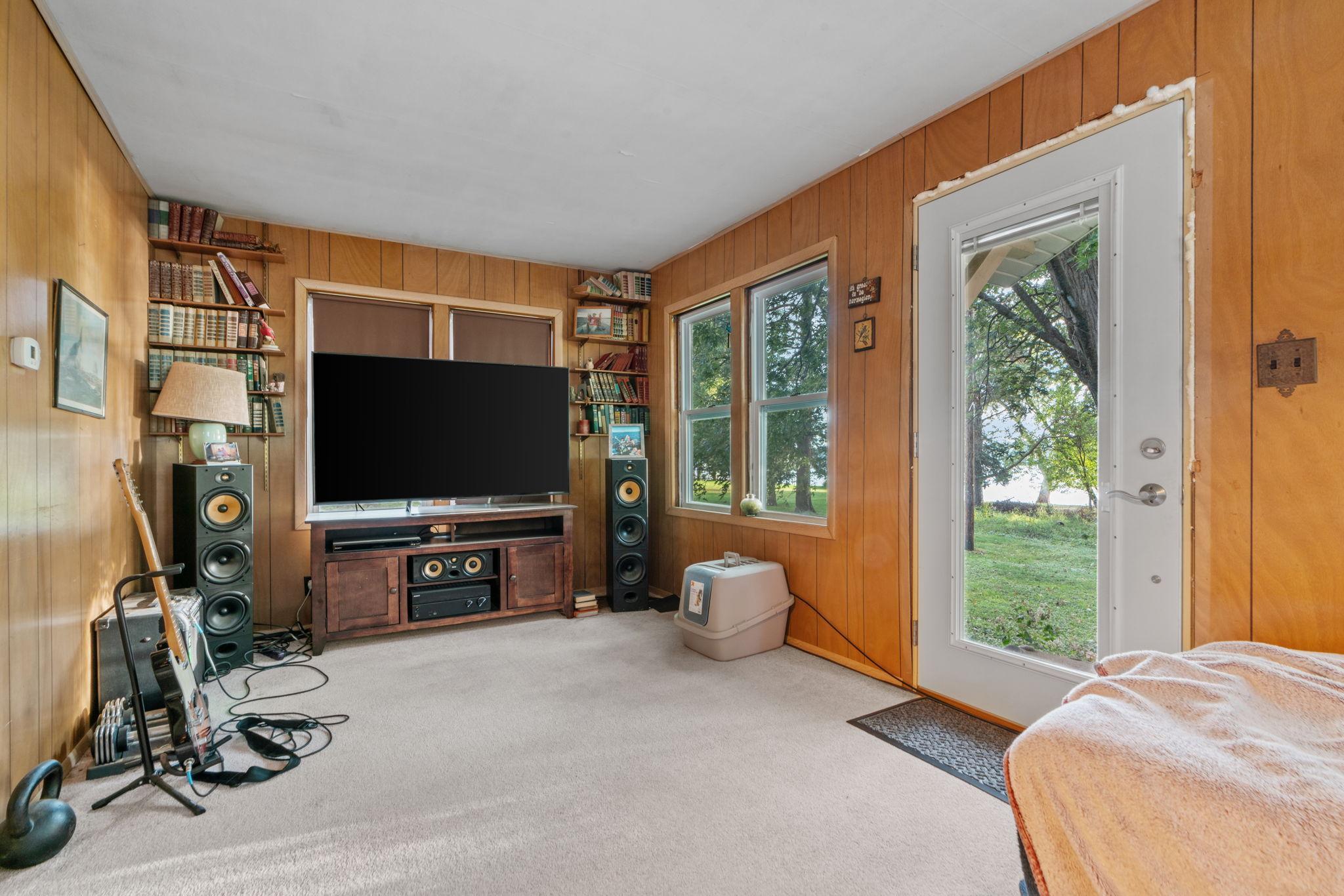 16880 Saint Marys Drive S