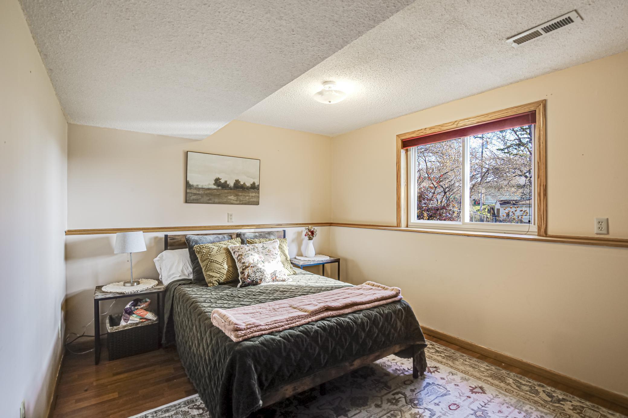 12177 Jefferson Street NE