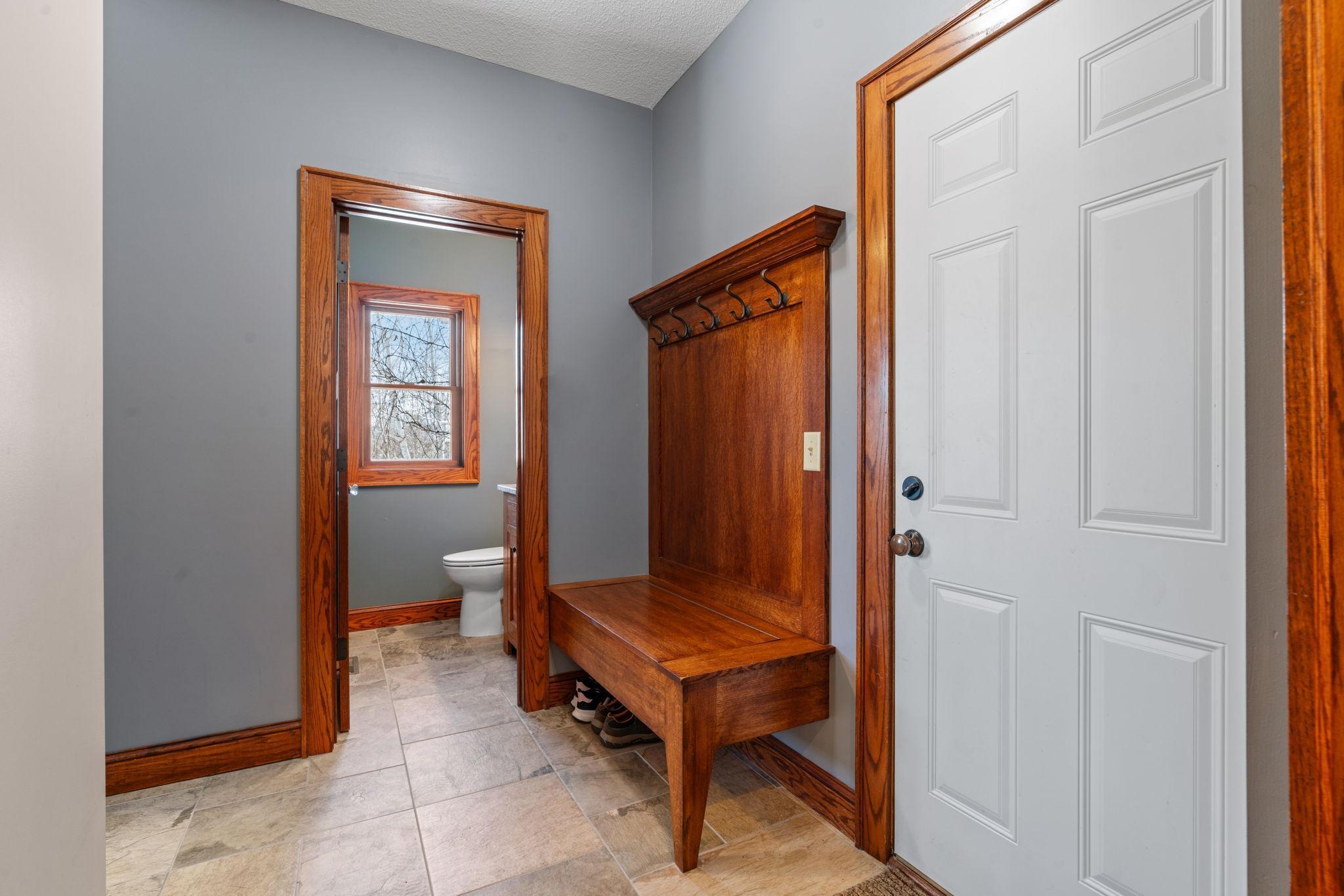 7521 163rd Avenue NW