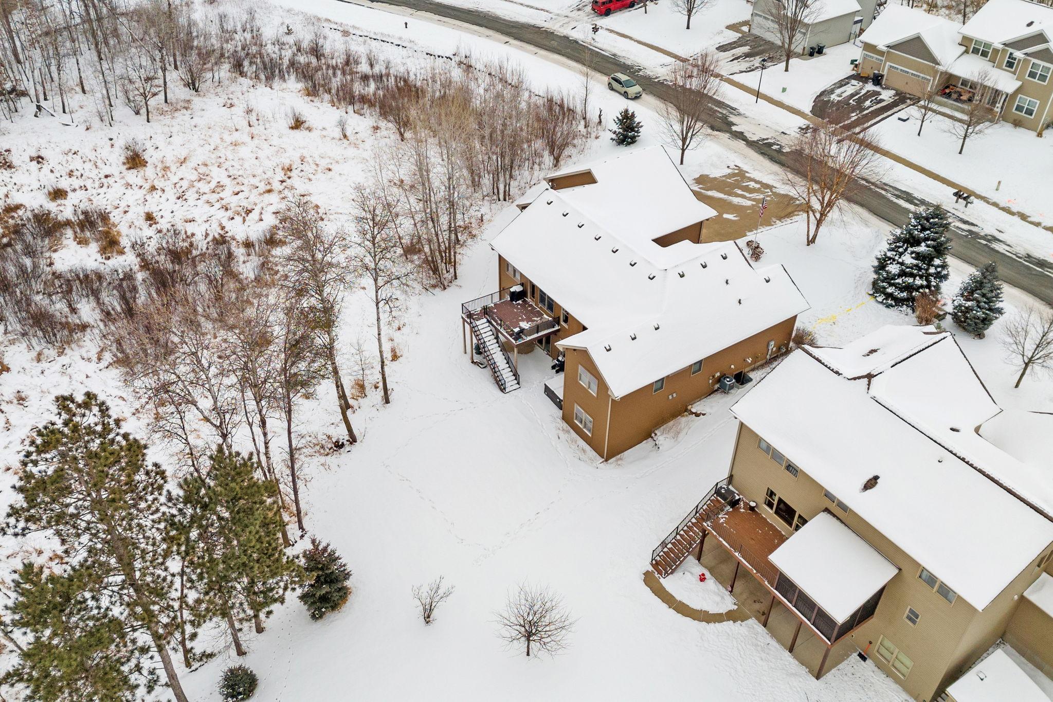 7521 163rd Avenue NW