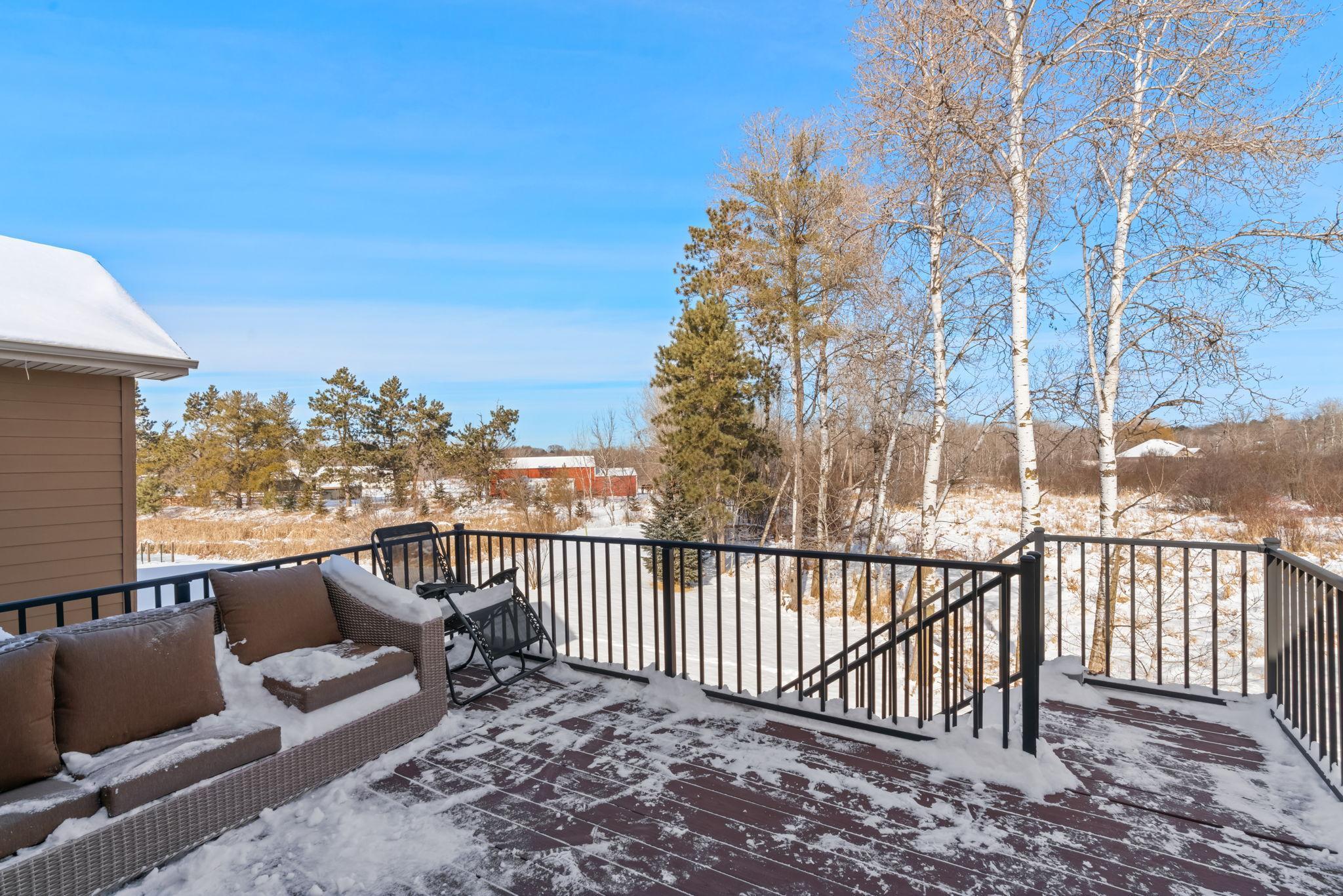 7521 163rd Avenue NW