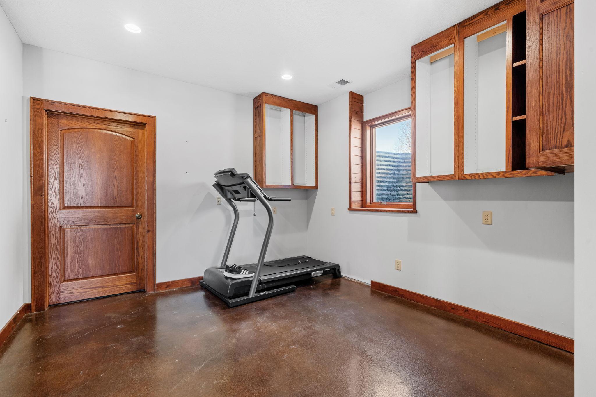 7521 163rd Avenue NW