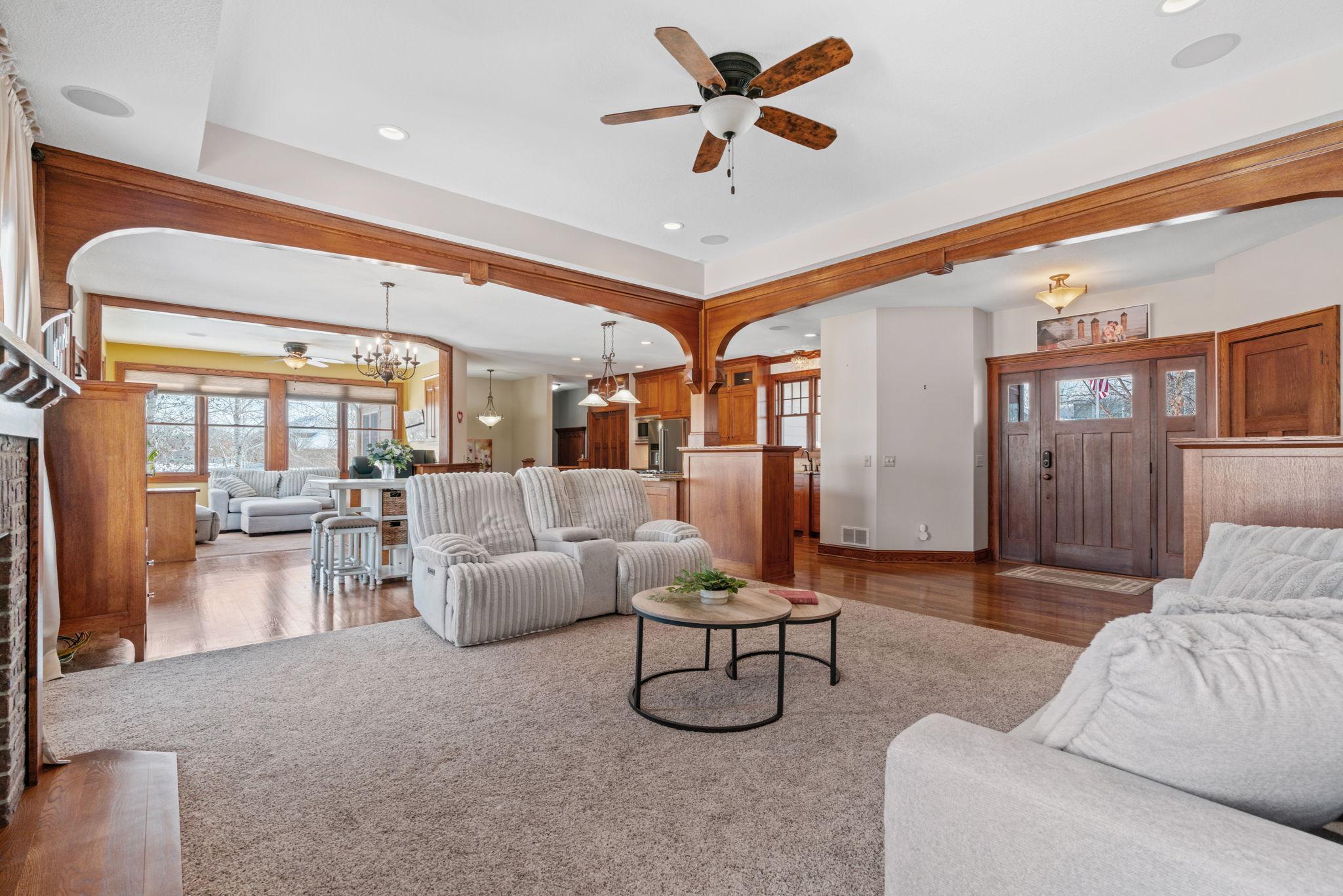 7521 163rd Avenue NW