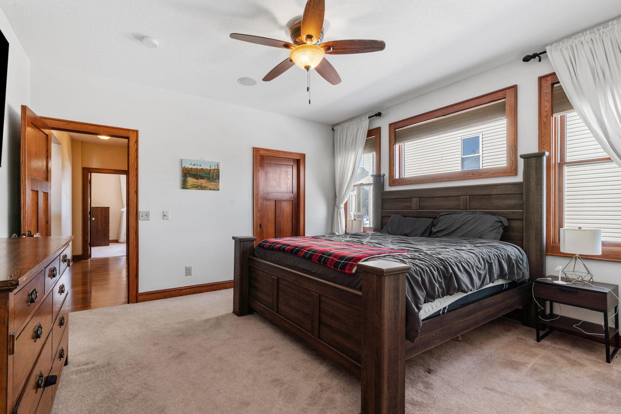 7521 163rd Avenue NW