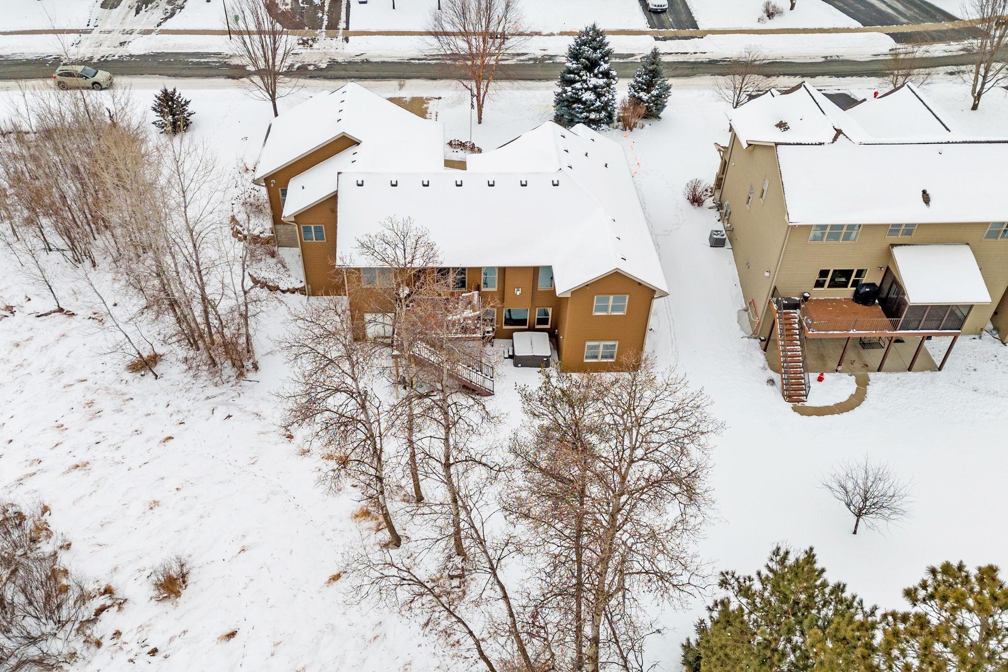 7521 163rd Avenue NW