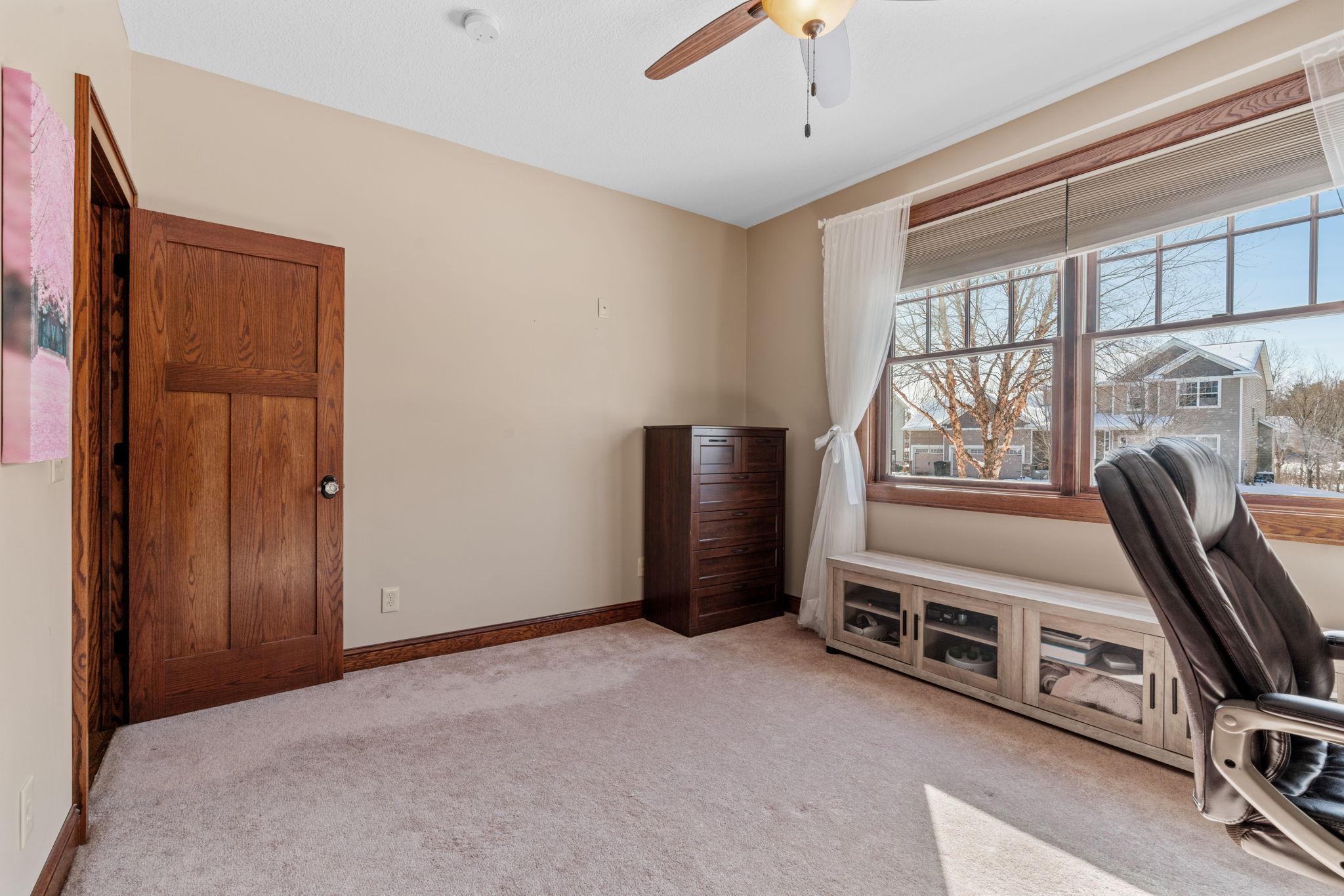 7521 163rd Avenue NW