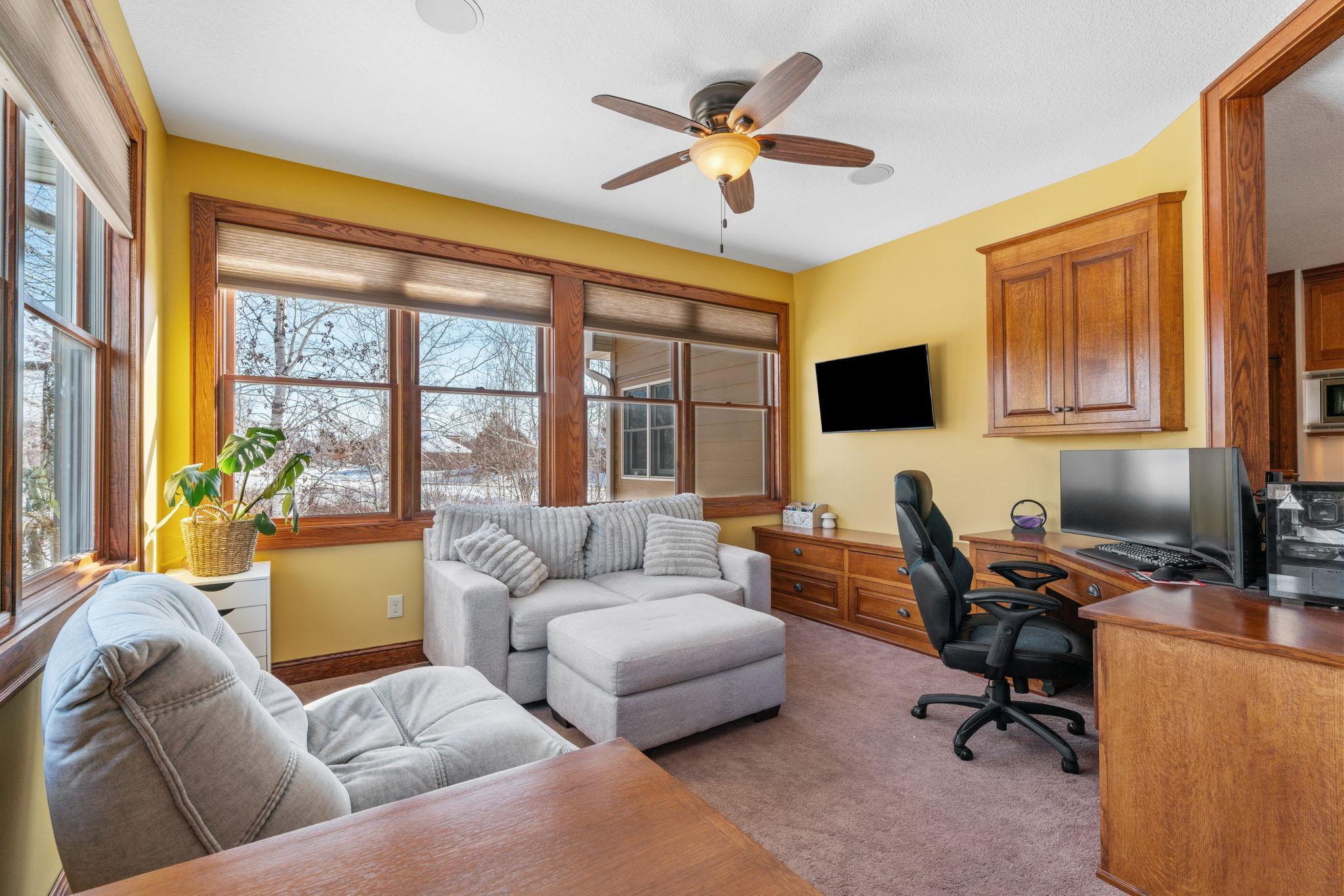 7521 163rd Avenue NW