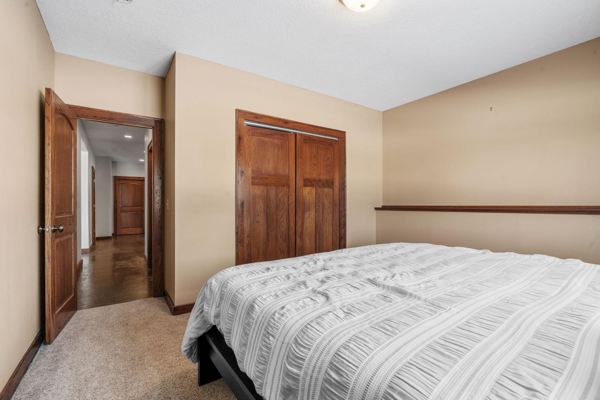 7521 163rd Avenue NW