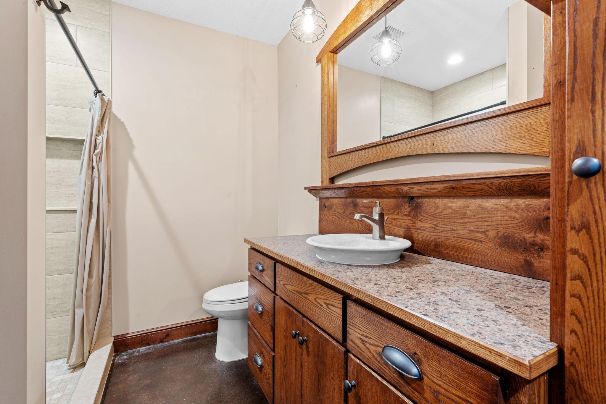 7521 163rd Avenue NW