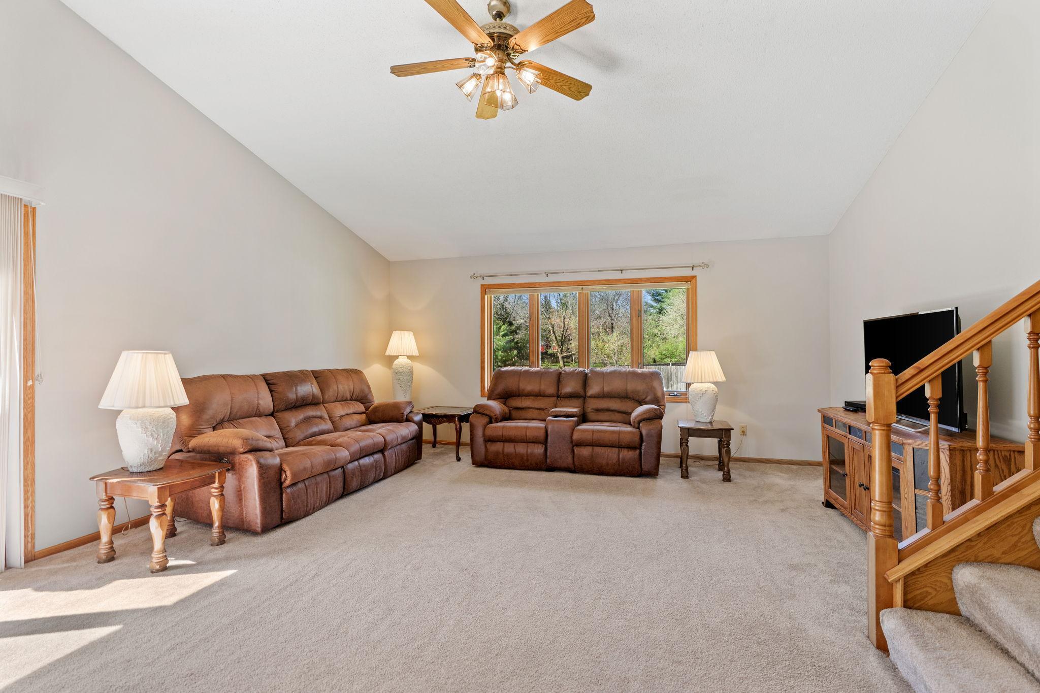 14389 Eveleth Avenue