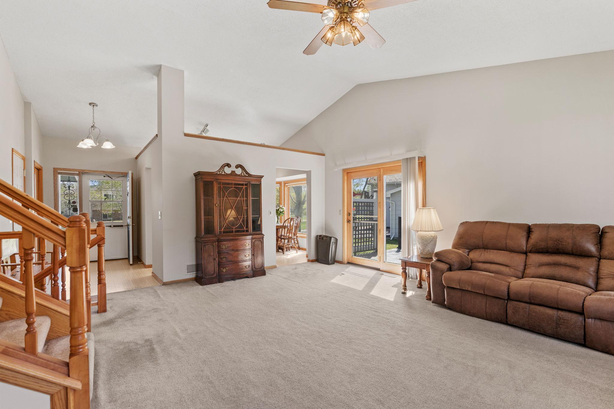 14389 Eveleth Avenue