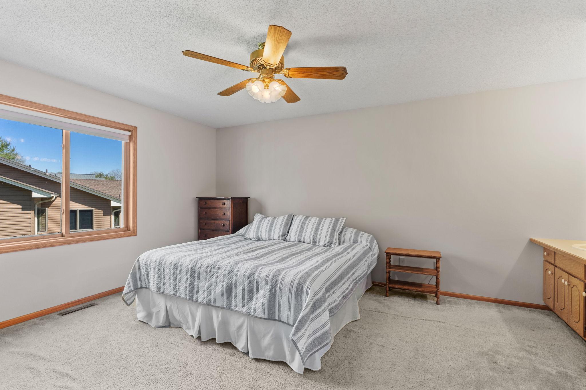 14389 Eveleth Avenue