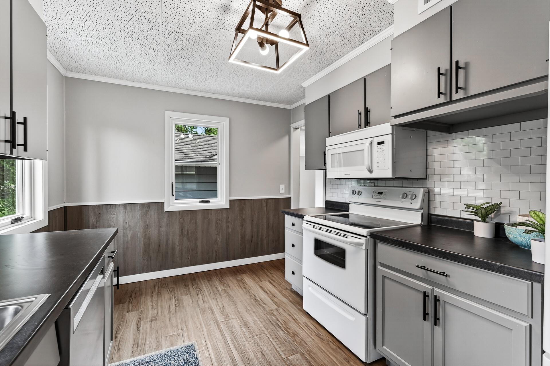 2959 Edgerton Street