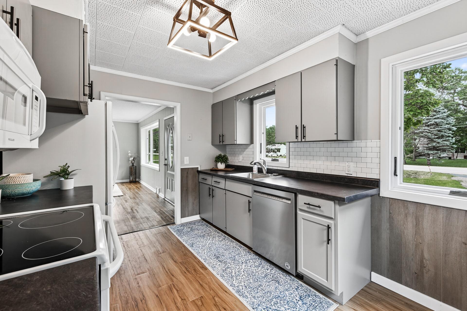 2959 Edgerton Street