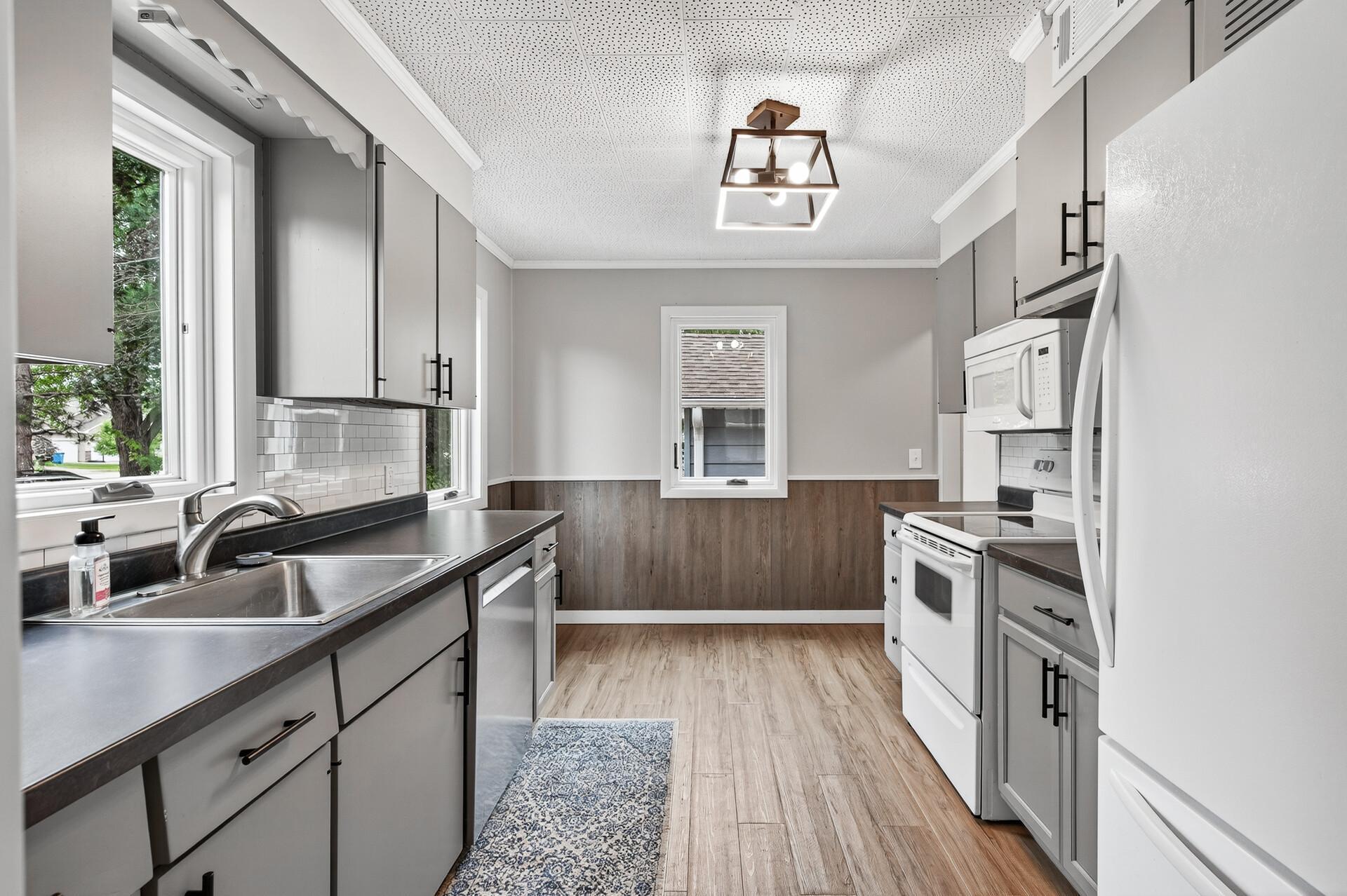 2959 Edgerton Street