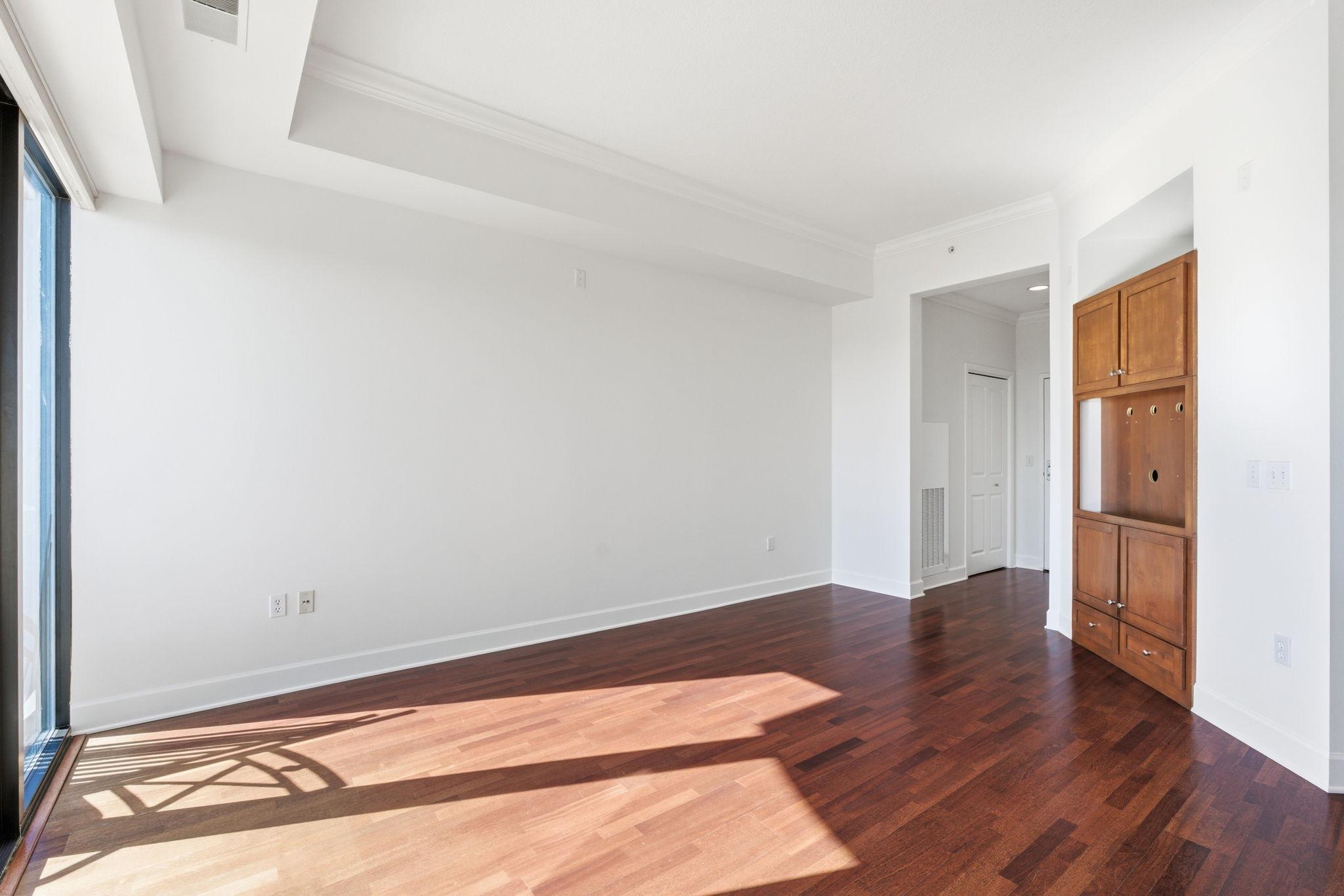 500 E Grant Street Unit: 2406