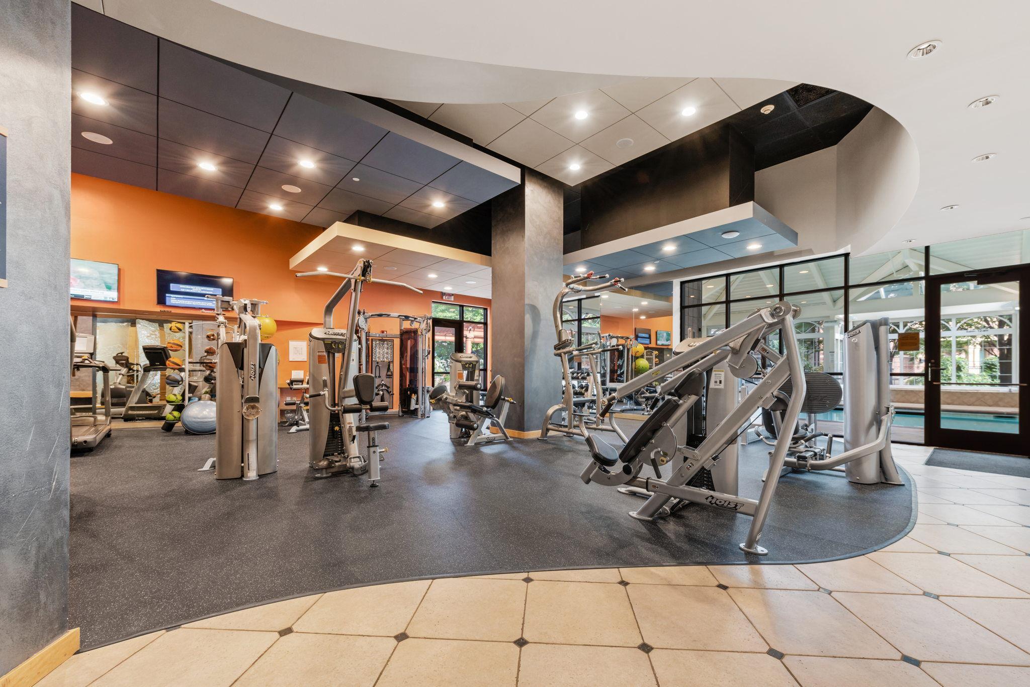 500 E Grant Street Unit: 2406