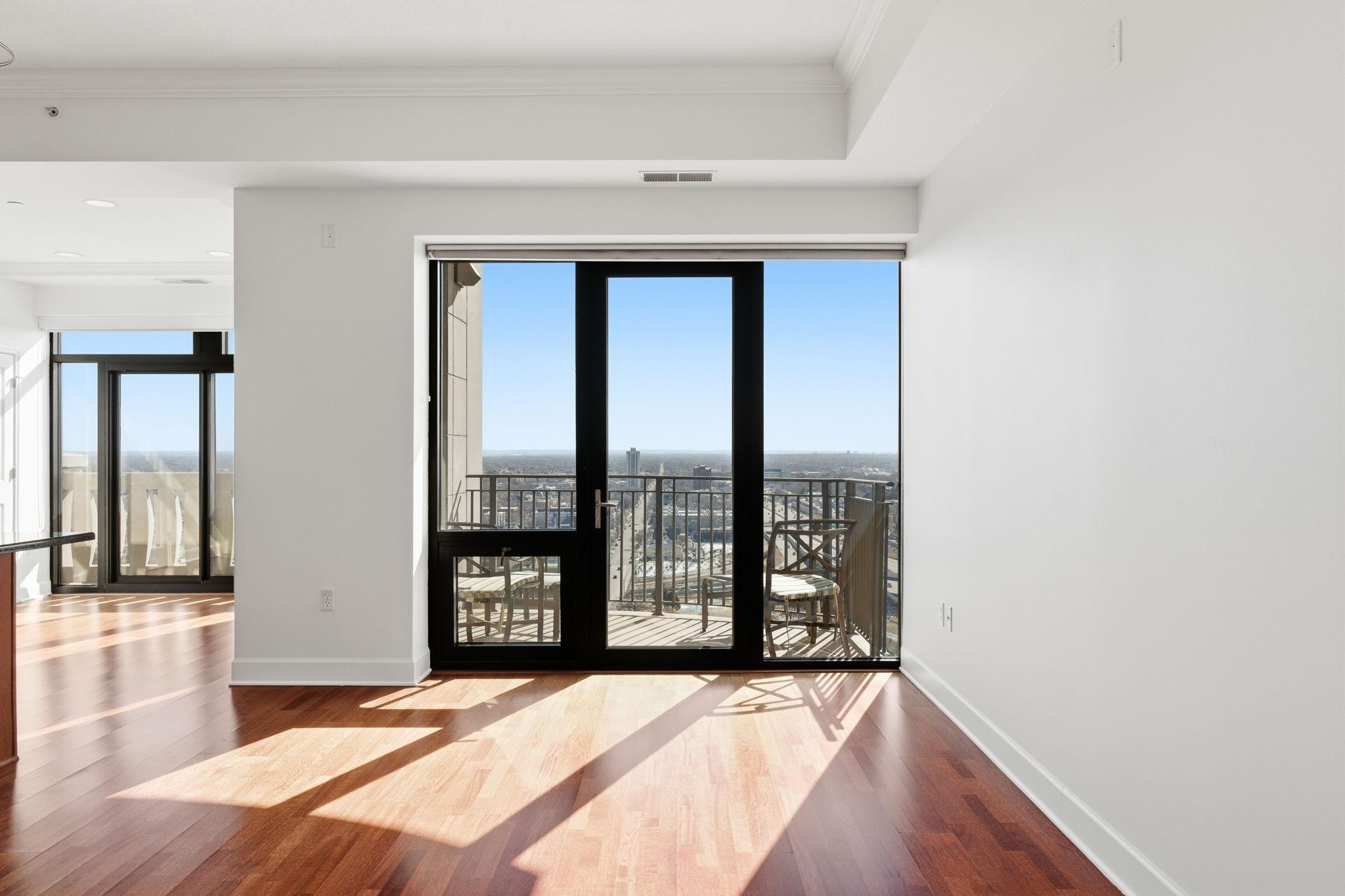 500 E Grant Street Unit: 2406