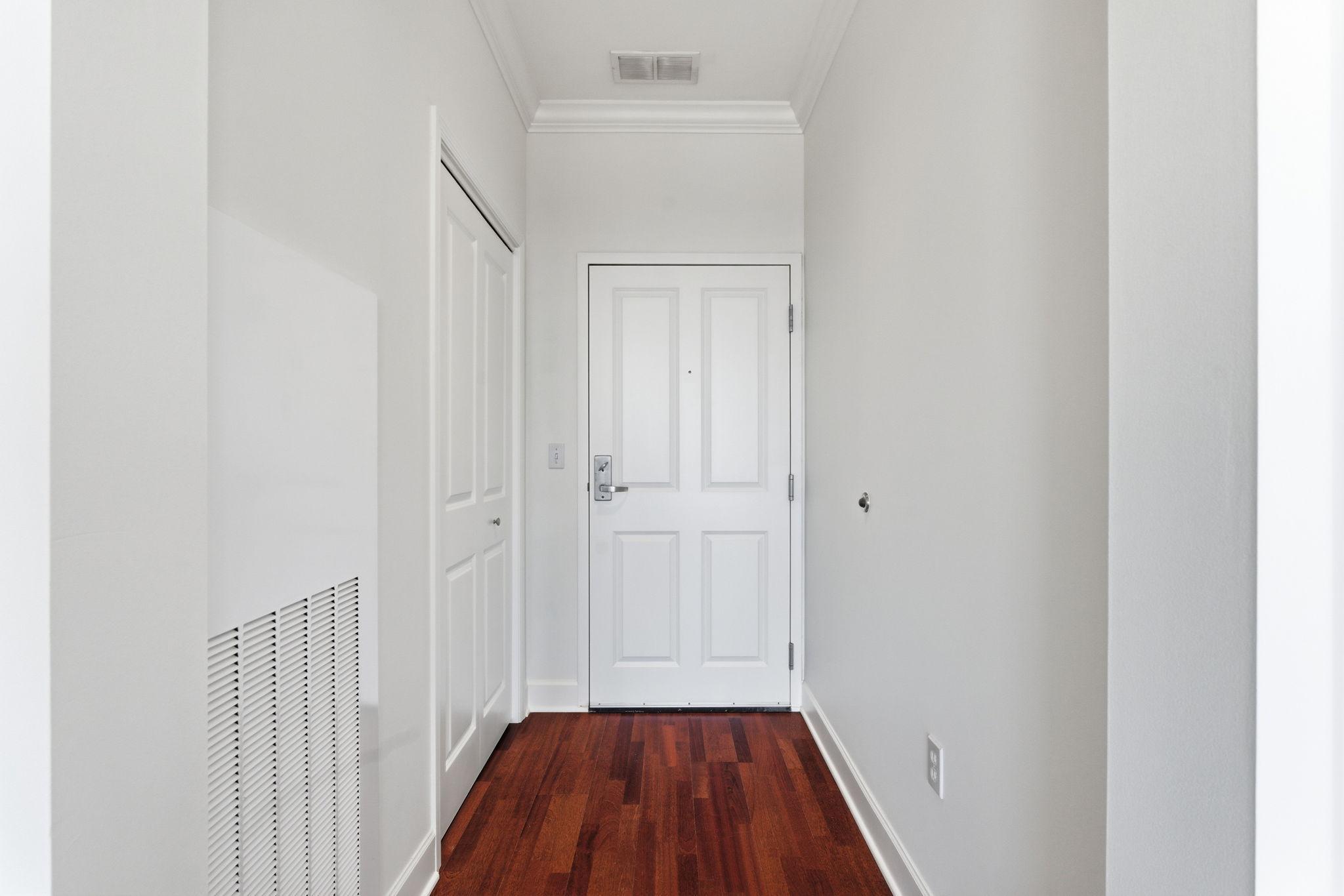 500 E Grant Street Unit: 2406