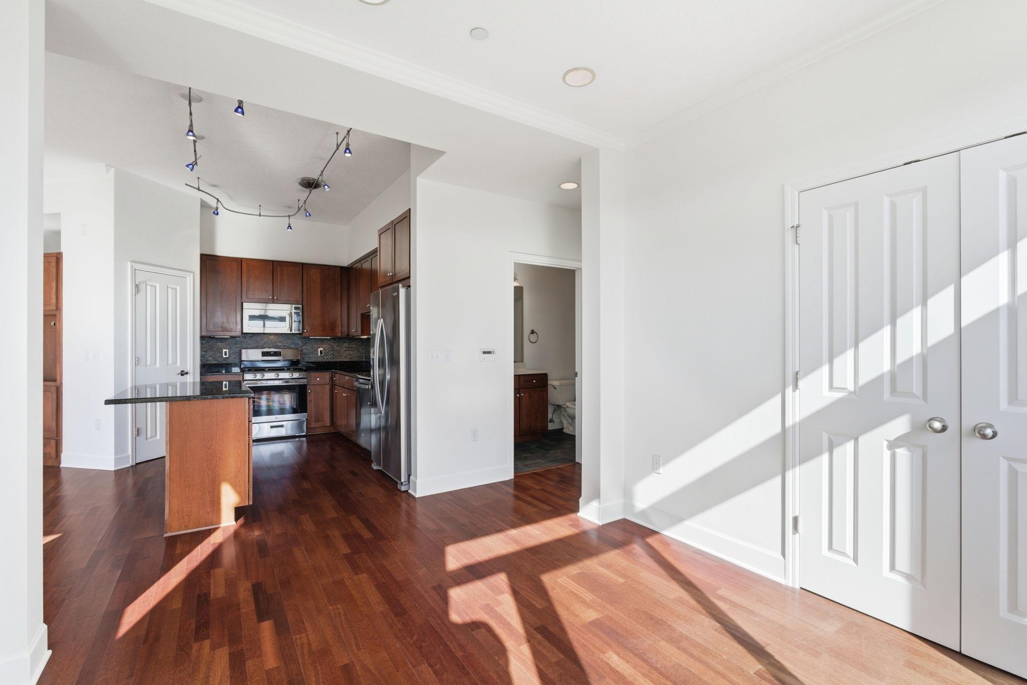 500 E Grant Street Unit: 2406