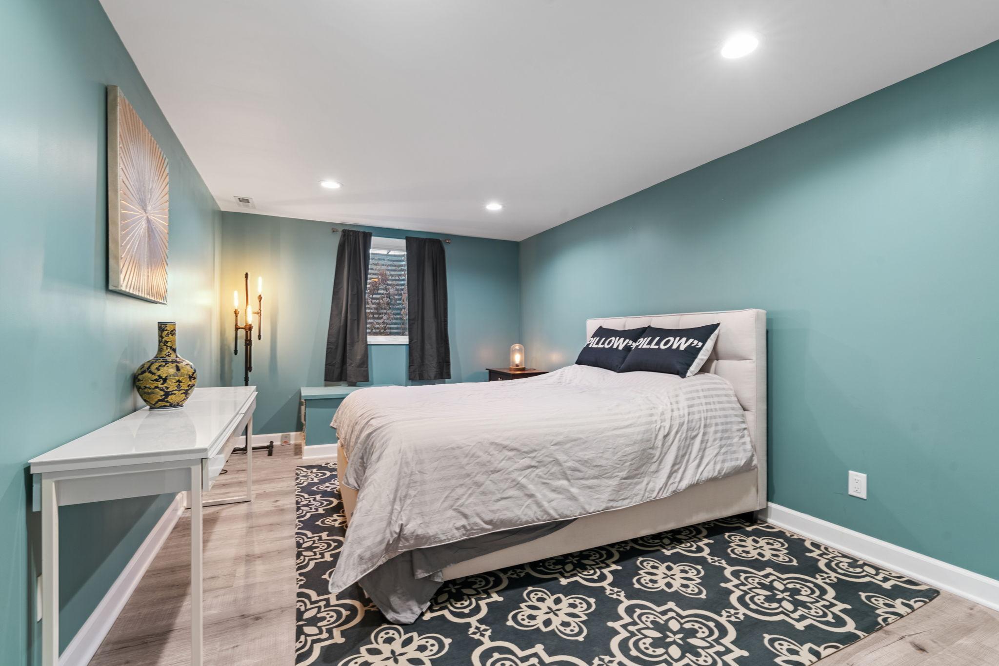 409 Westwood Drive S