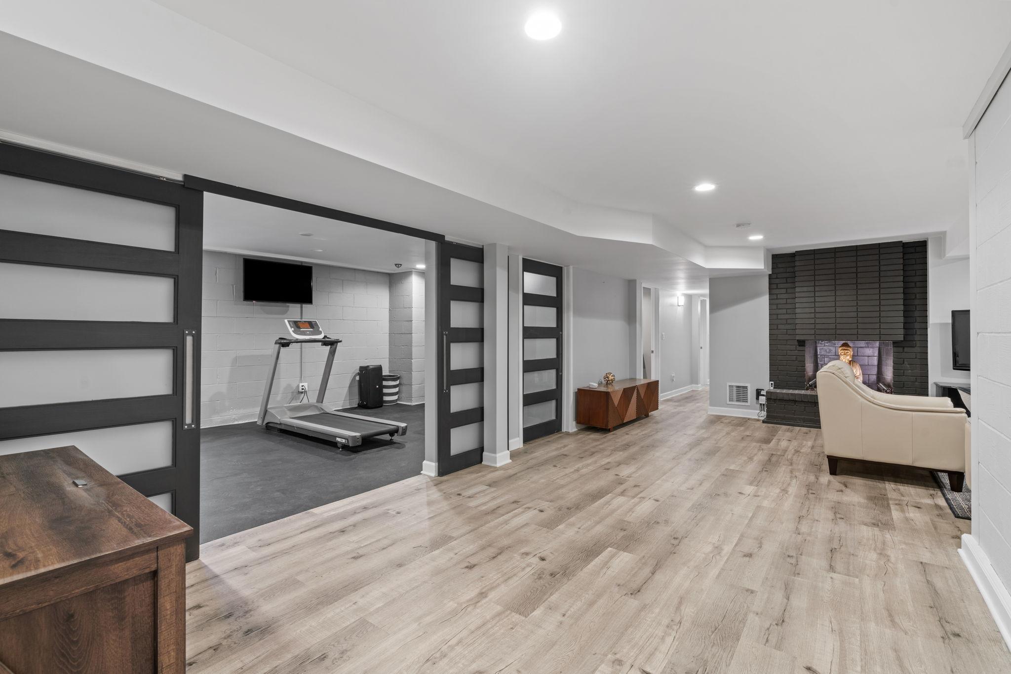 409 Westwood Drive S