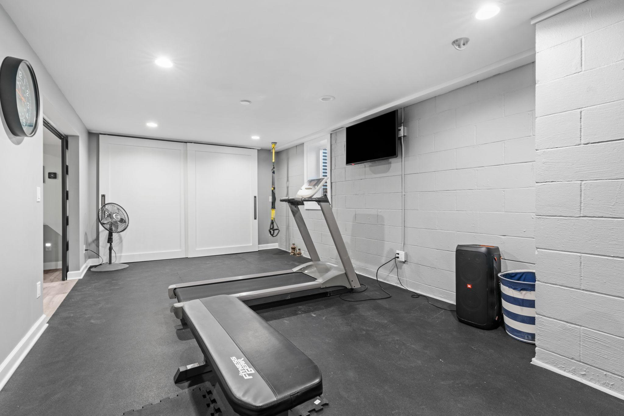 409 Westwood Drive S