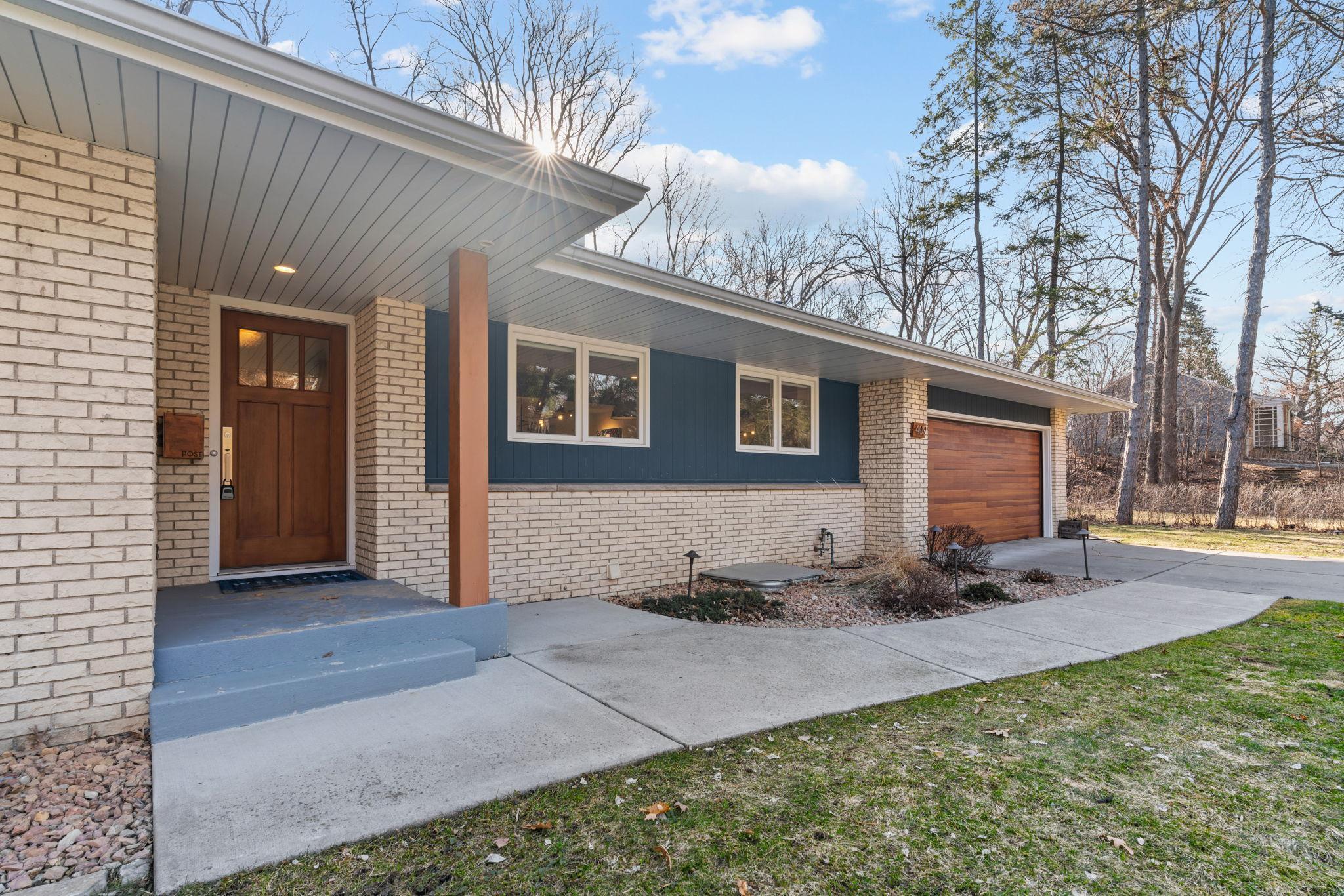 409 Westwood Drive S