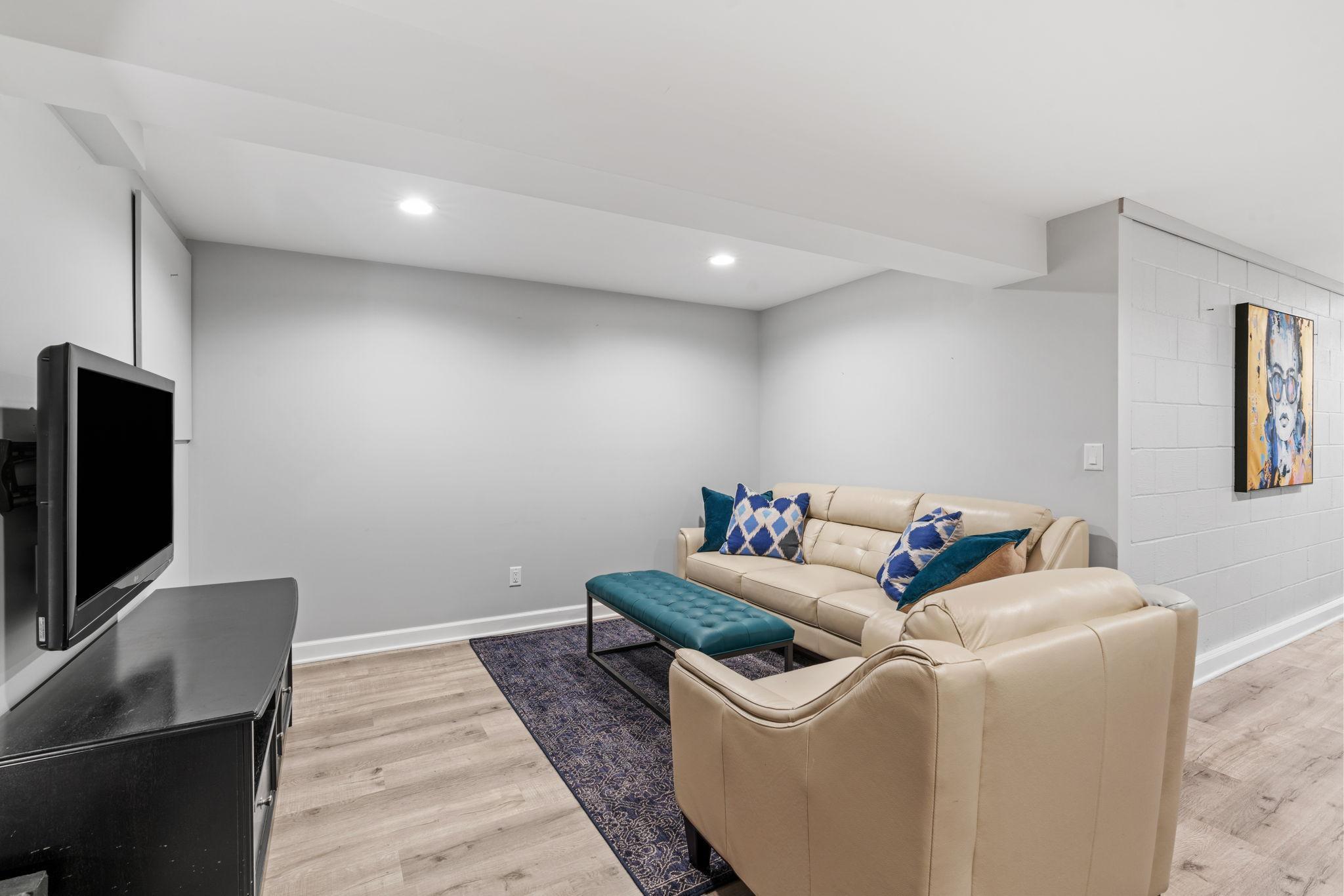 409 Westwood Drive S