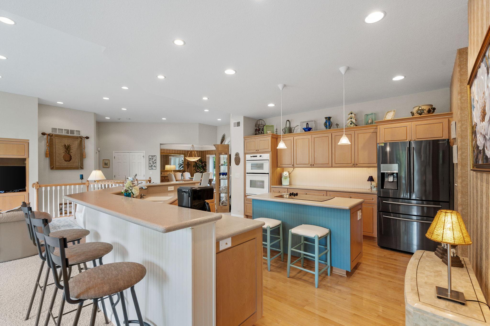 15183 Wayzata Boulevard