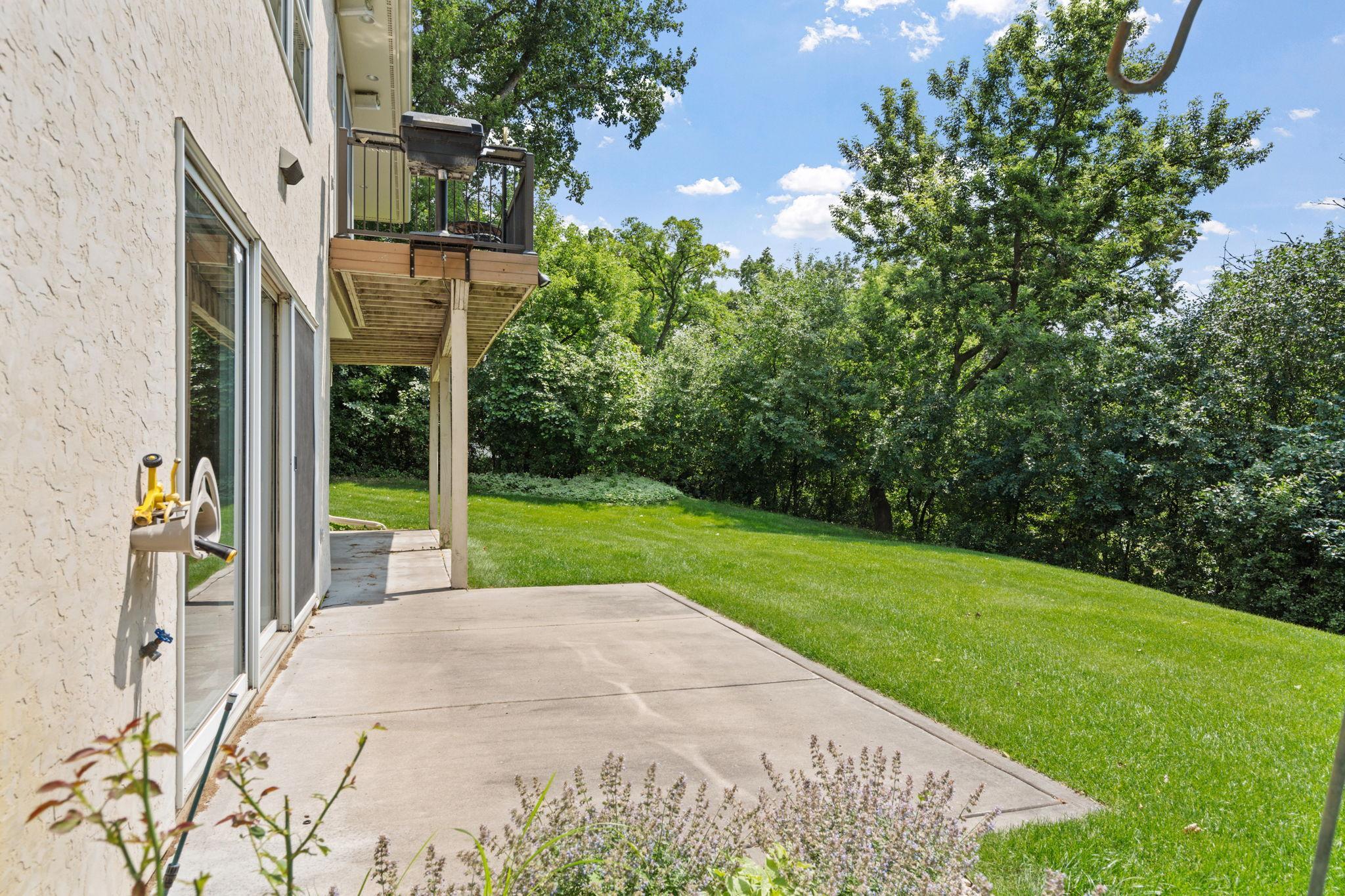 15183 Wayzata Boulevard