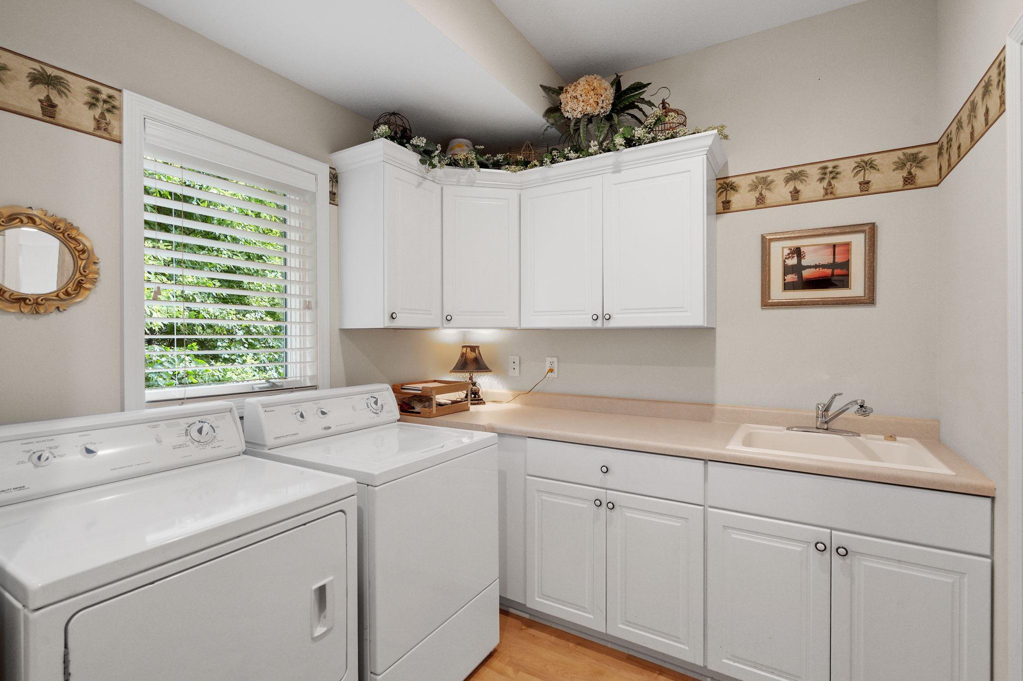 15183 Wayzata Boulevard