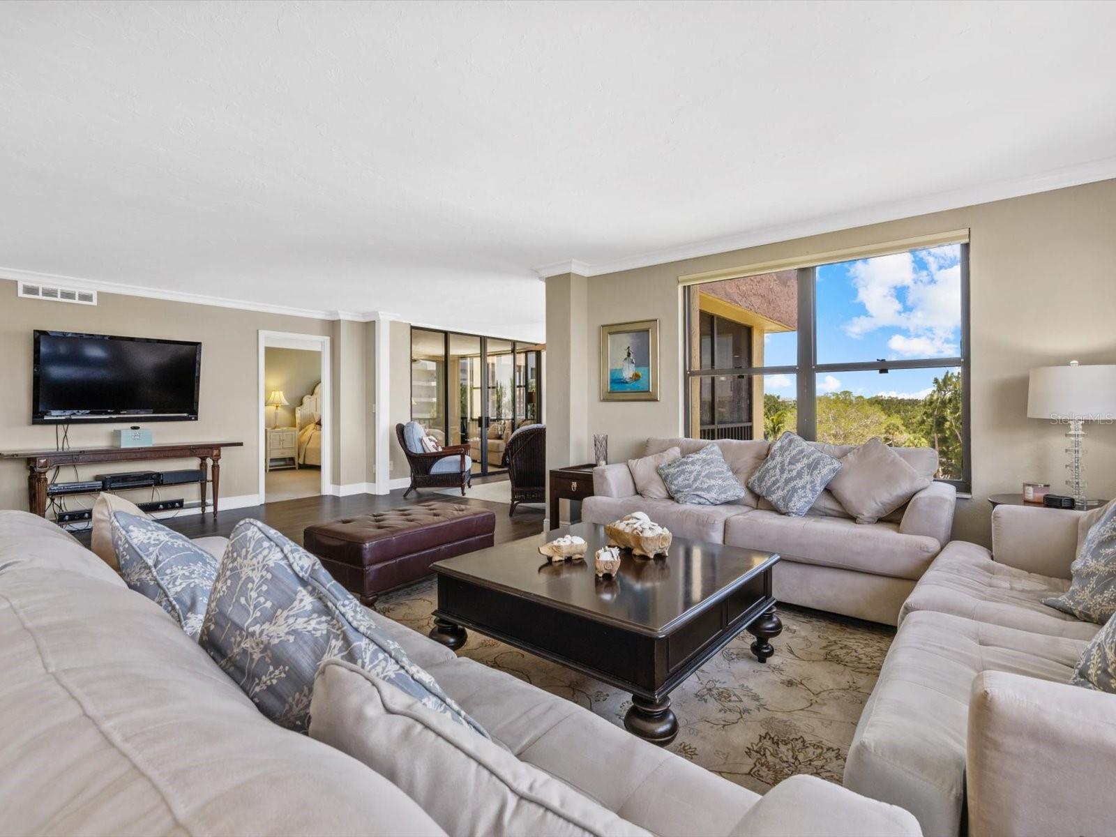 8773 MIDNIGHT PASS RD #506G