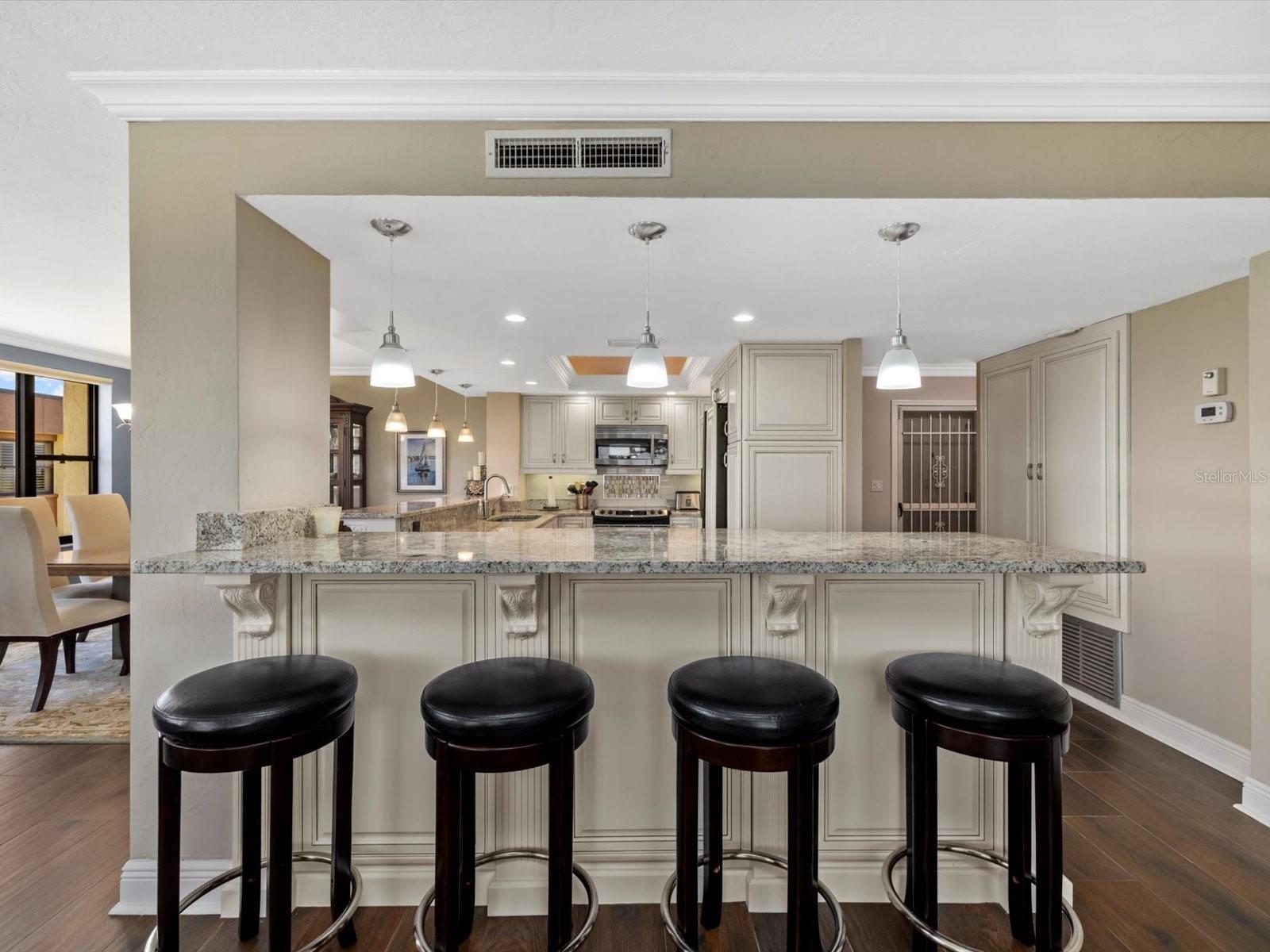 8773 MIDNIGHT PASS RD #506G