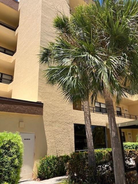 8773 MIDNIGHT PASS RD #506G